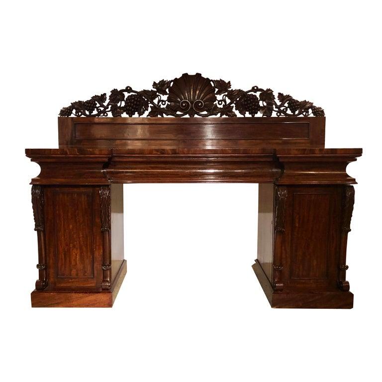 Antique Flamed Mahogany Sideboard In Good Condition For Sale In New Orleans, LA