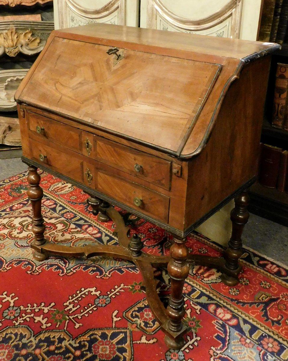 Antique Flap Writing Desk in Walnut, Carved Cross Legs, Early 18th Century Italy For Sale 8