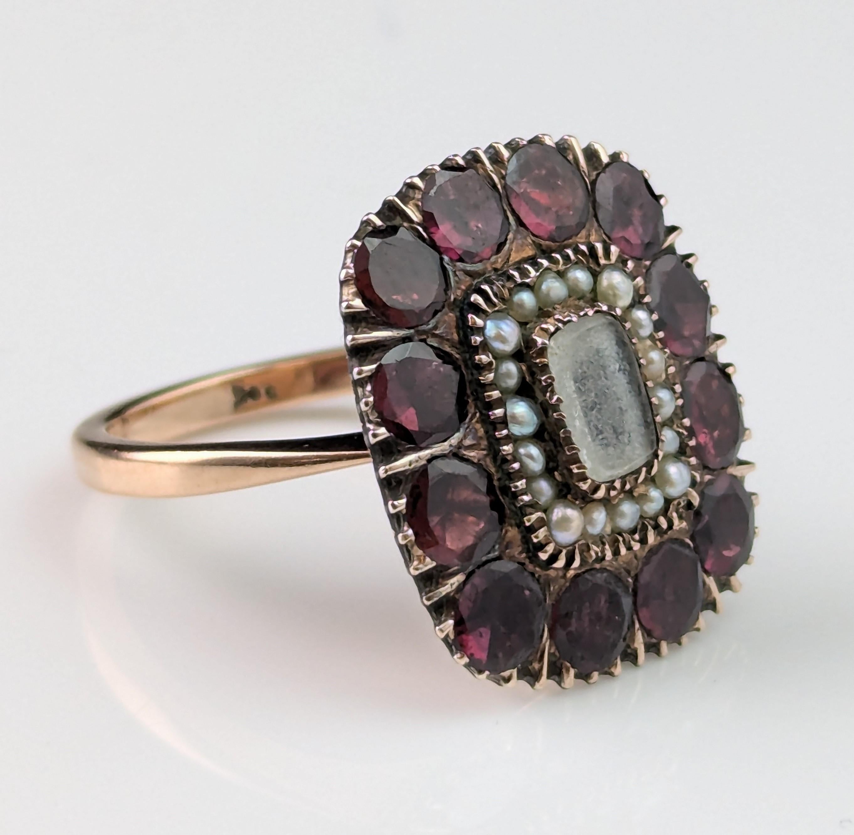 Antique Flat cut Garnet mourning ring, 9k Rose gold, Pearl 5