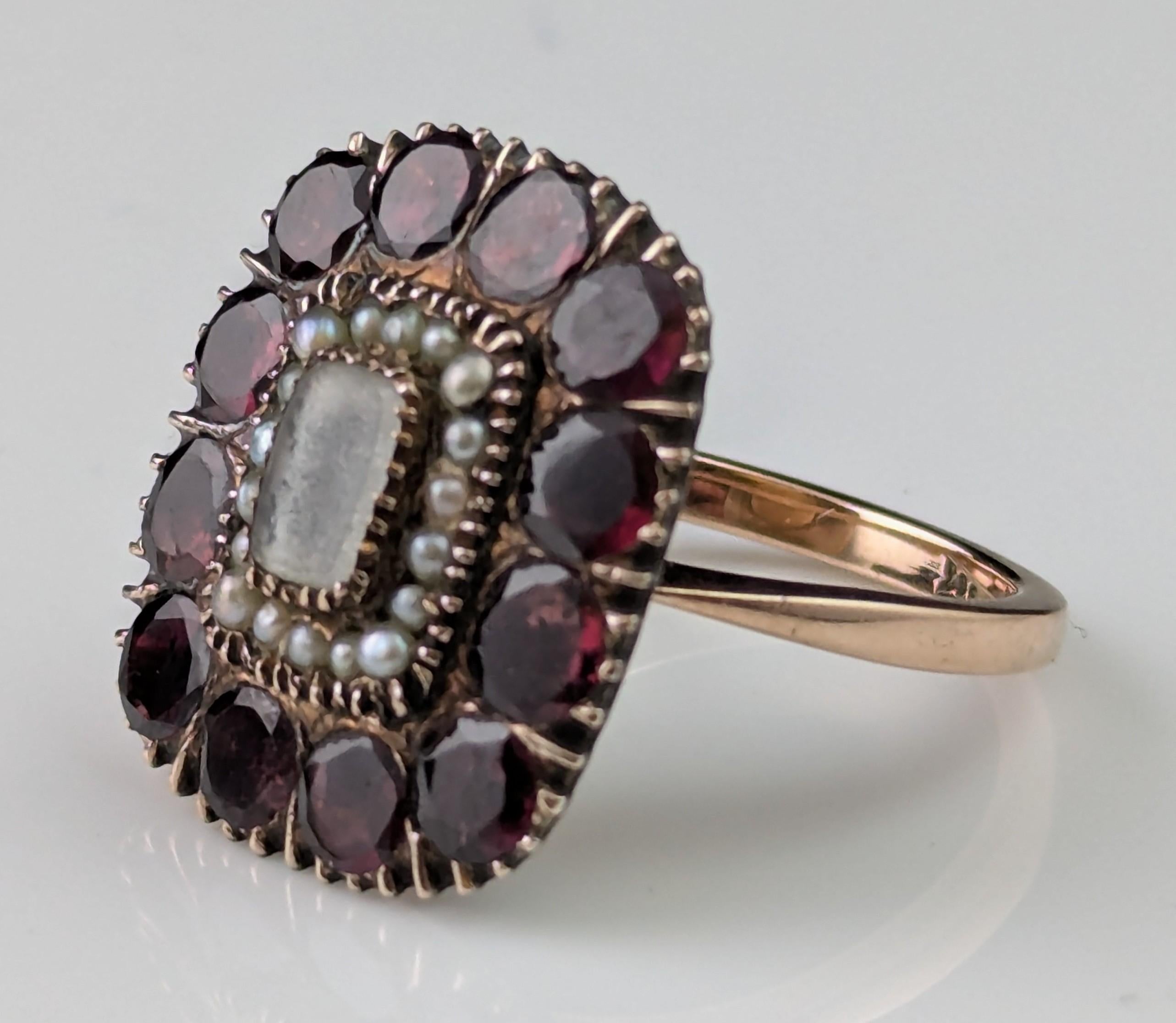 Antique Flat cut Garnet mourning ring, 9k Rose gold, Pearl 6