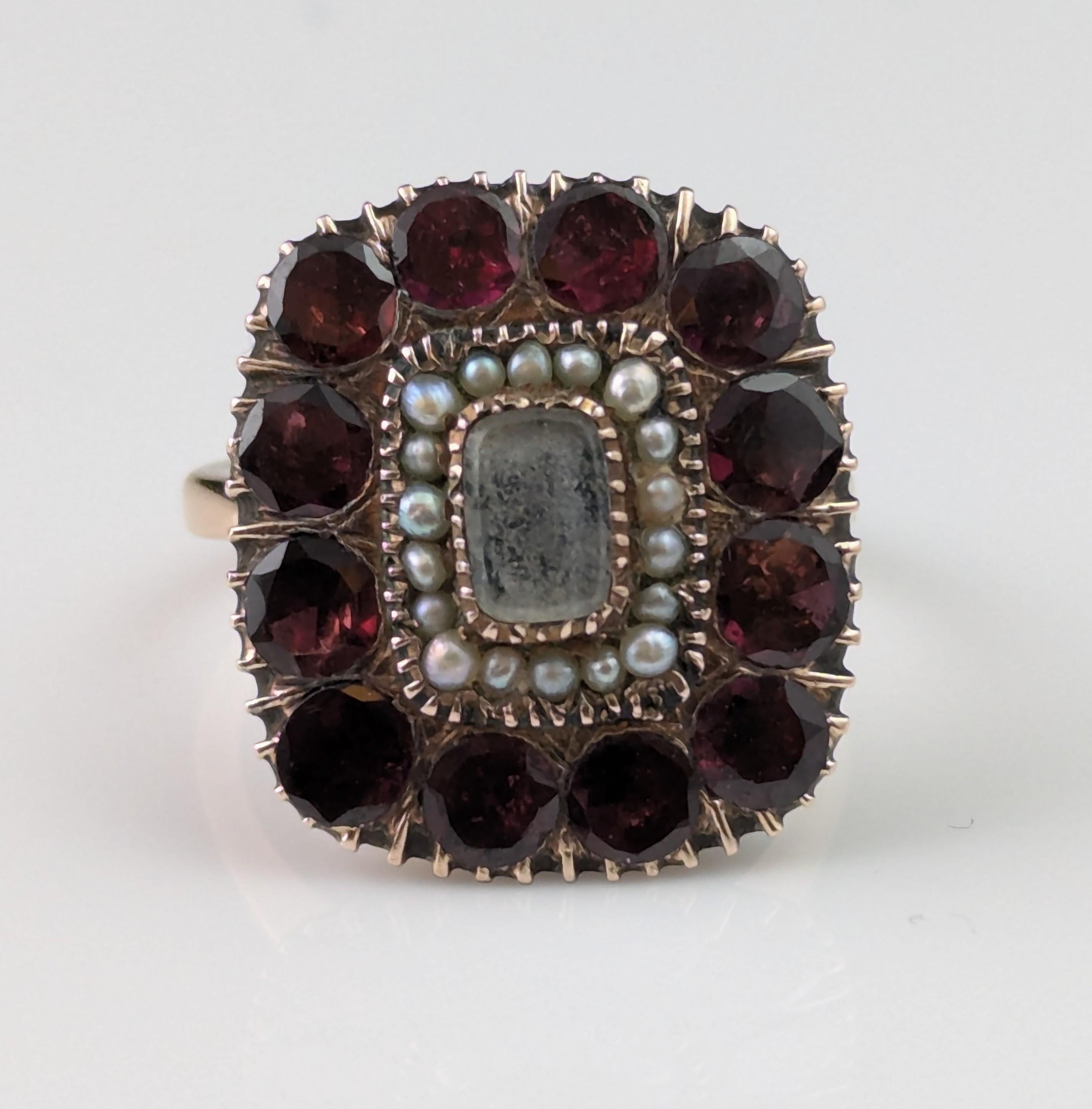 Antique Flat cut Garnet mourning ring, 9k Rose gold, Pearl 7