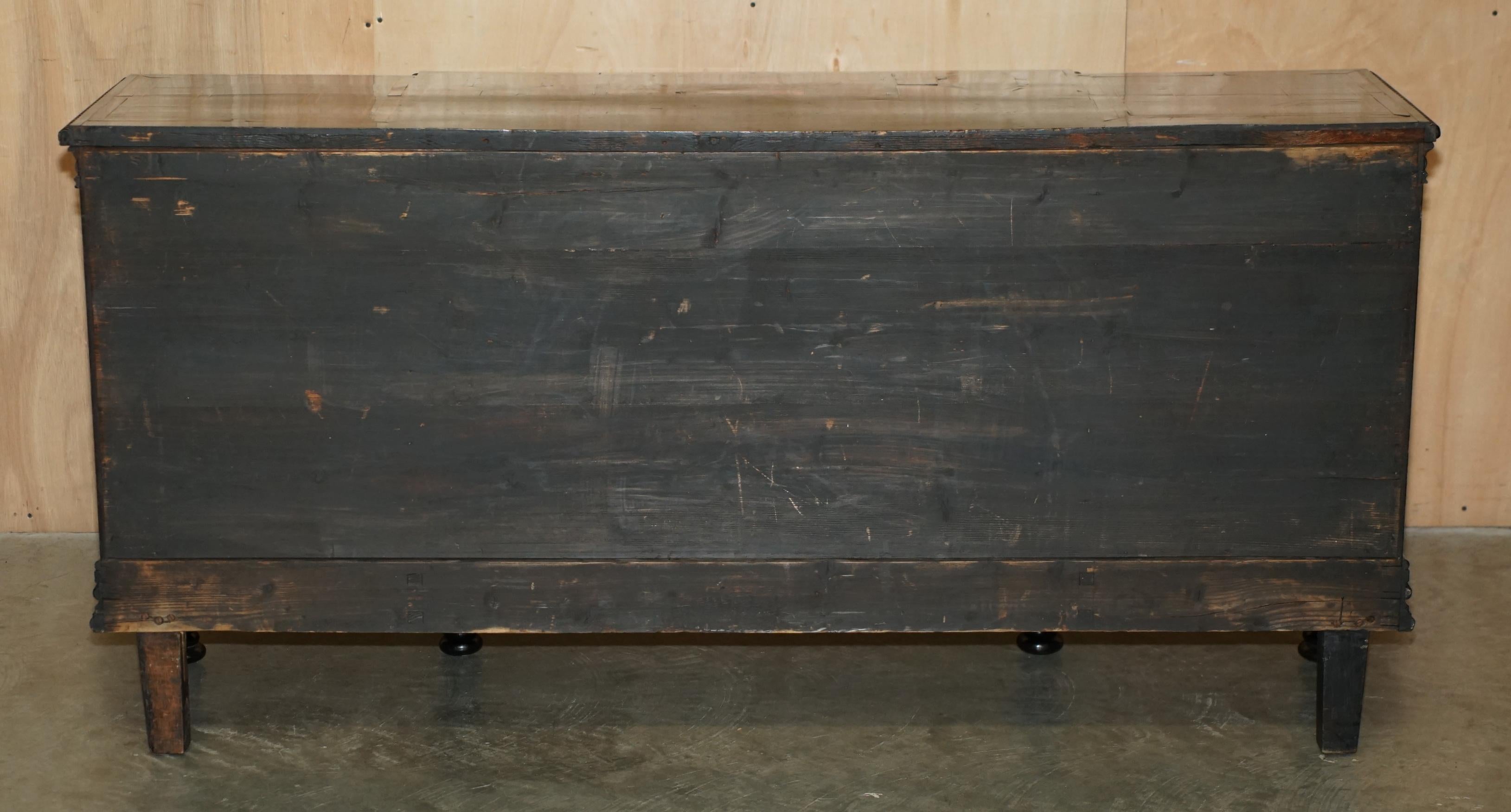ANTIQUE FLEMISH 18TH CENTURY EBONiSED BRONZE CHERUB & TORTOISESHELL SIDEBOARD 13
