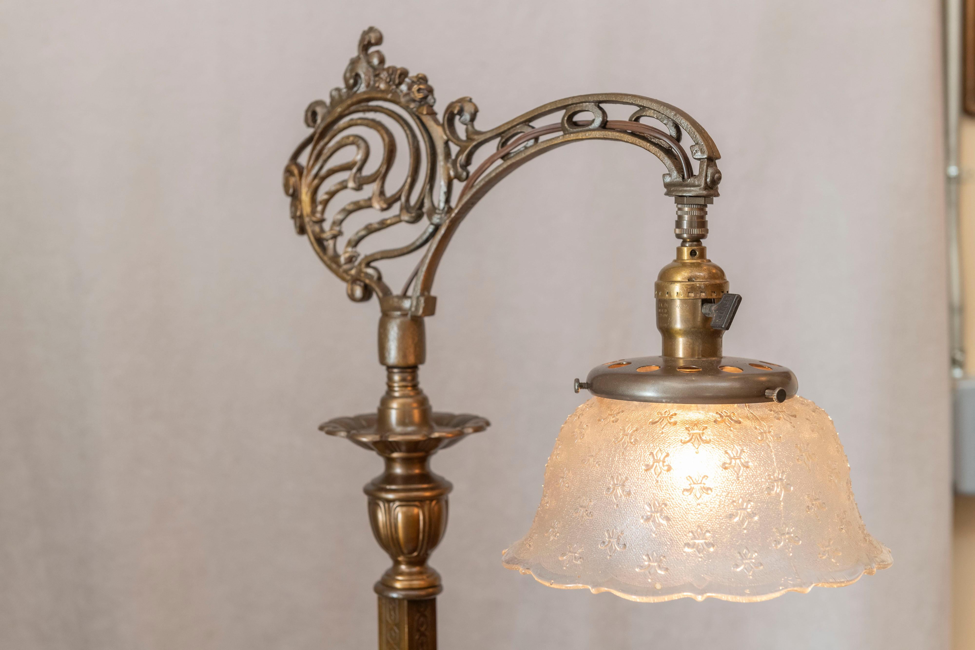 Antique Floor Lamp Bridge Style With, Vintage Floor Lamps With Glass Shade