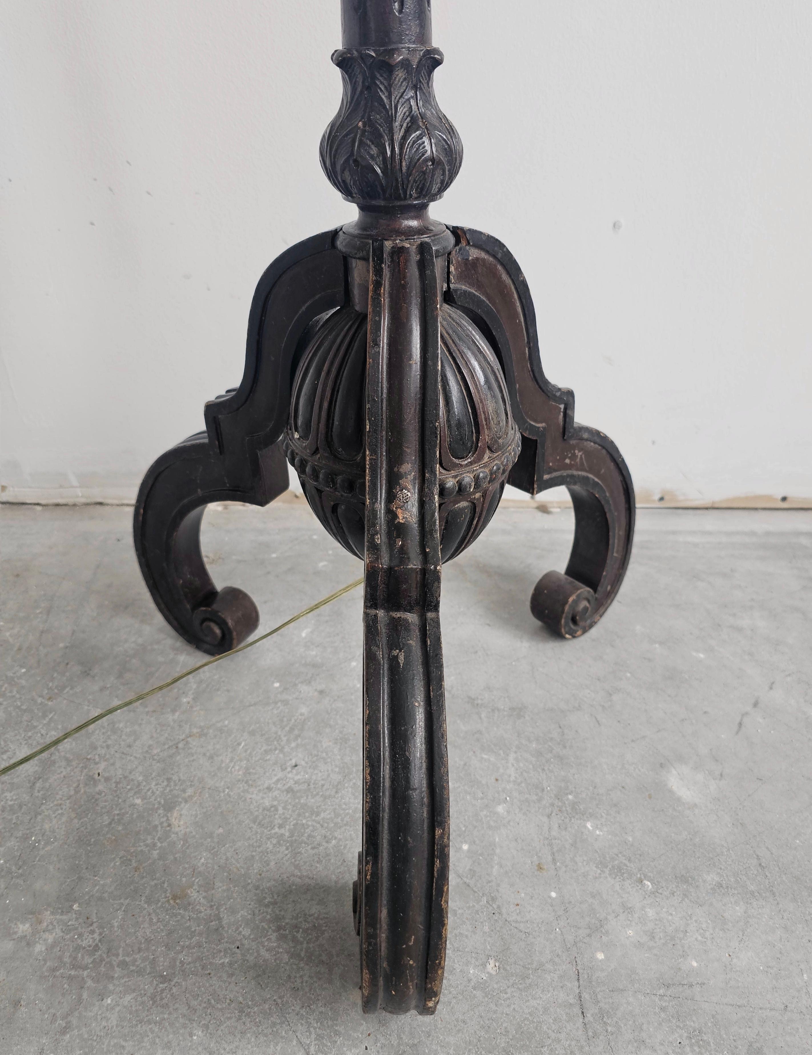 Antique Floor Lamp in carved oak, with beautiful rust-red shade, Austria 1890s For Sale 3
