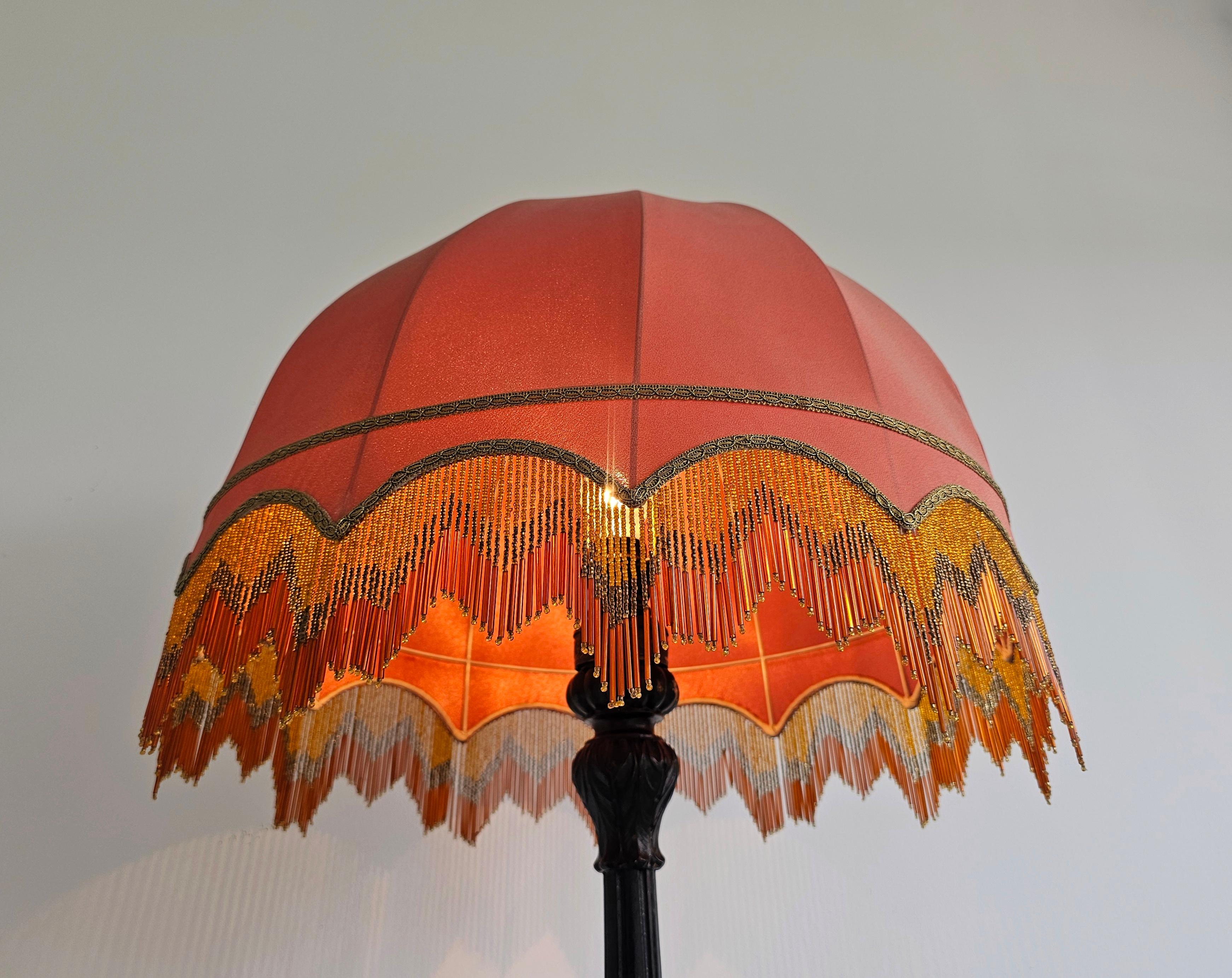 Antique Floor Lamp in carved oak, with beautiful rust-red shade, Austria 1890s For Sale 4