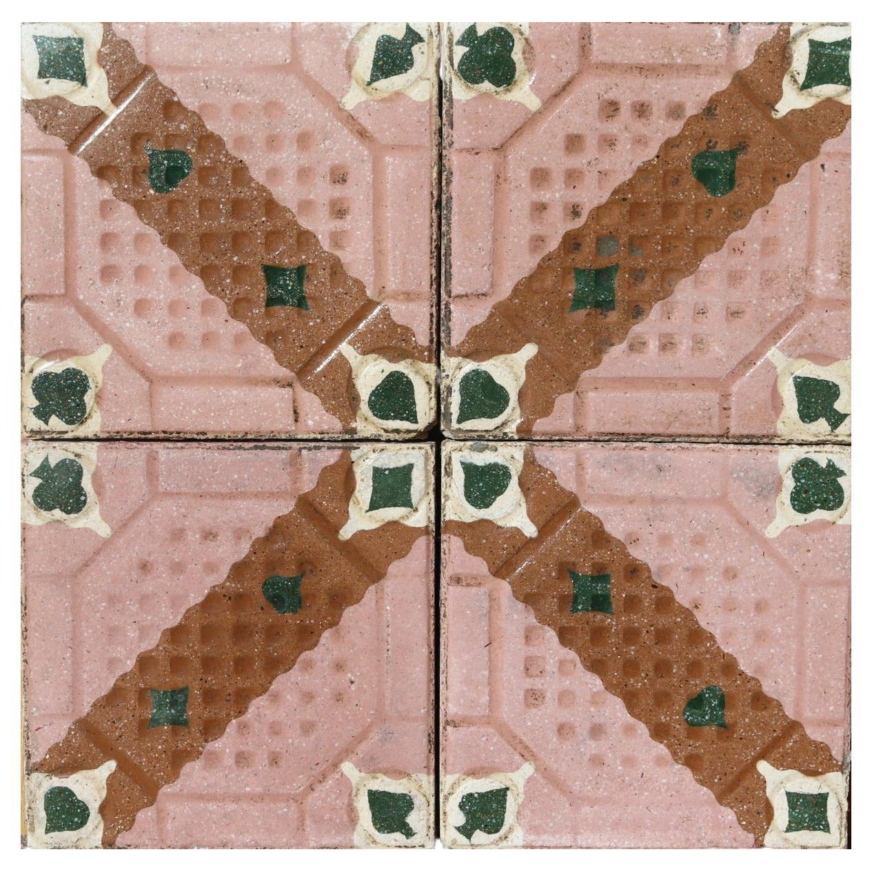 Tiles de sol anciens