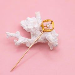 Antique floral 18 karat solid gold stick pin with Three small white pearls