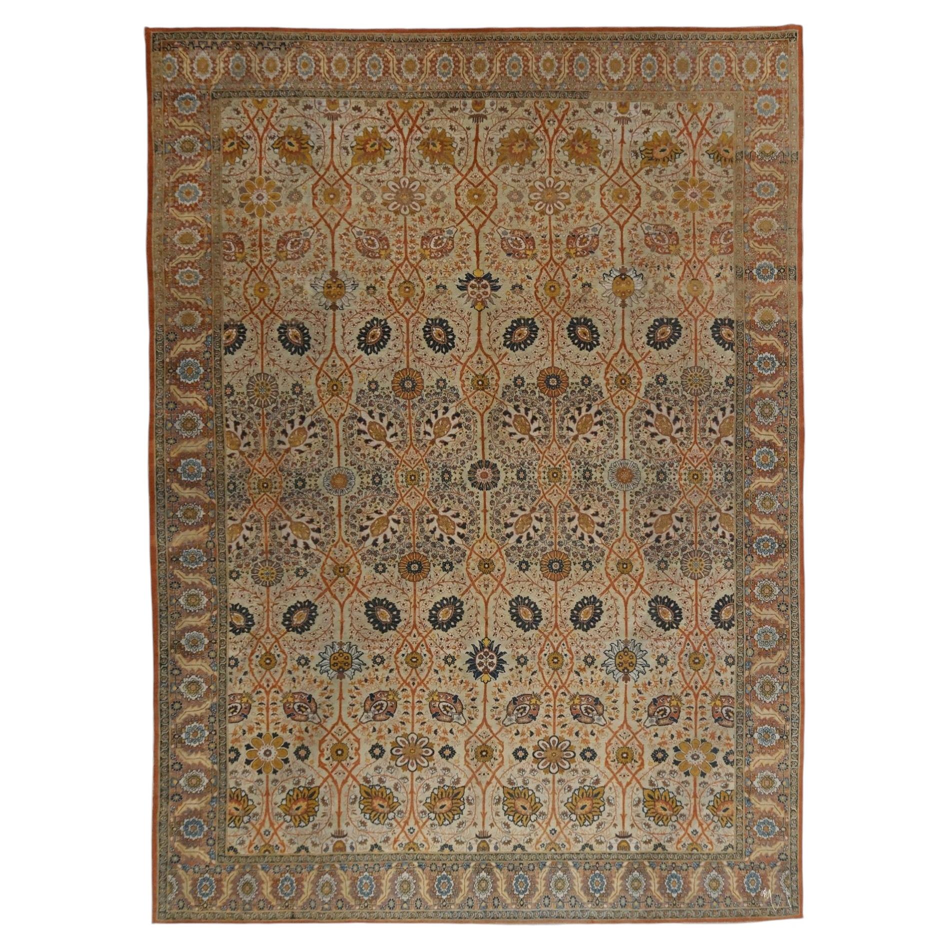 Antiker floraler Design-Teppich - Ende 19. Jahrhundert
