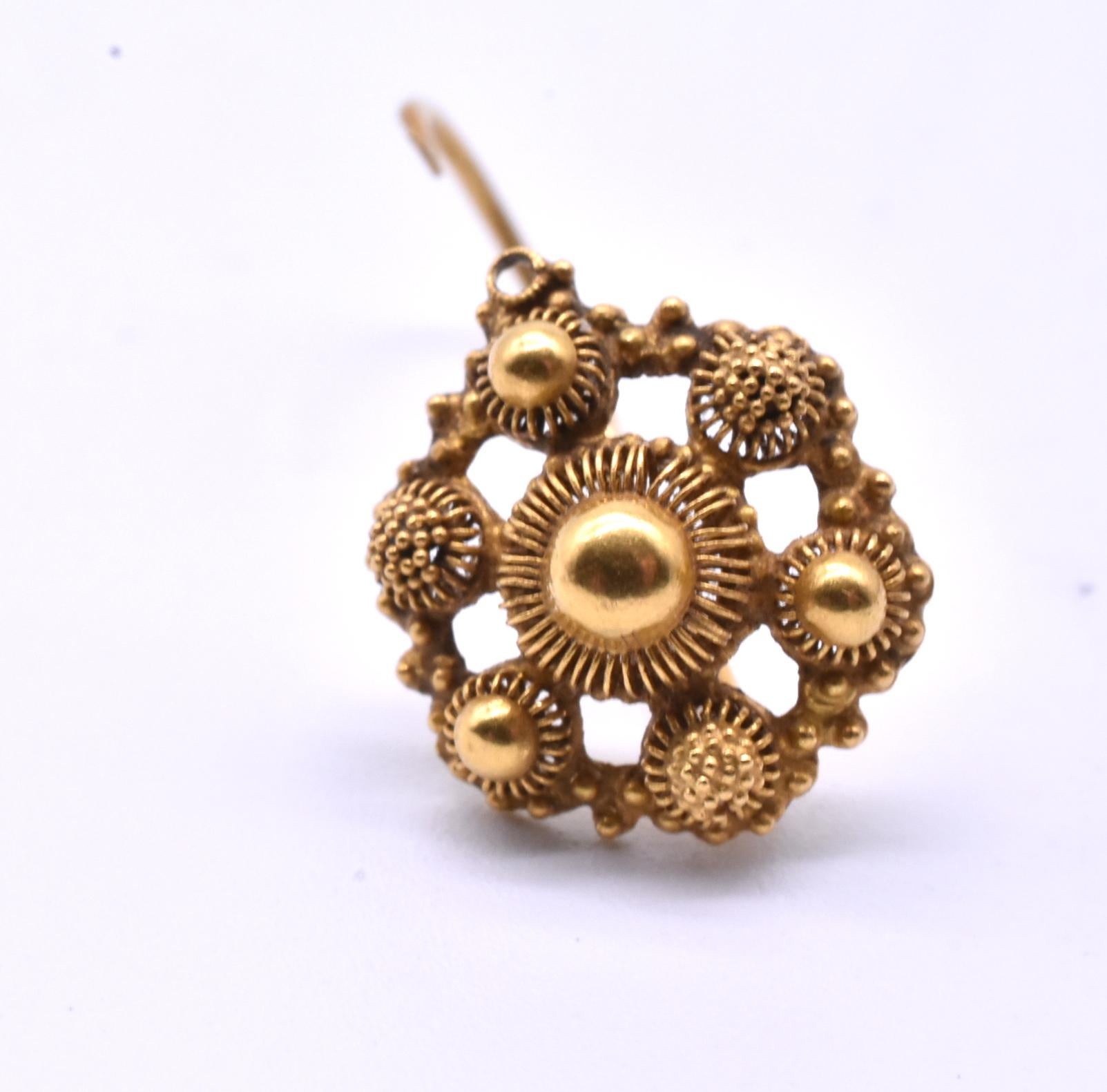 Antique Floral Engraved Cannetille Earrings In Excellent Condition In Baltimore, MD