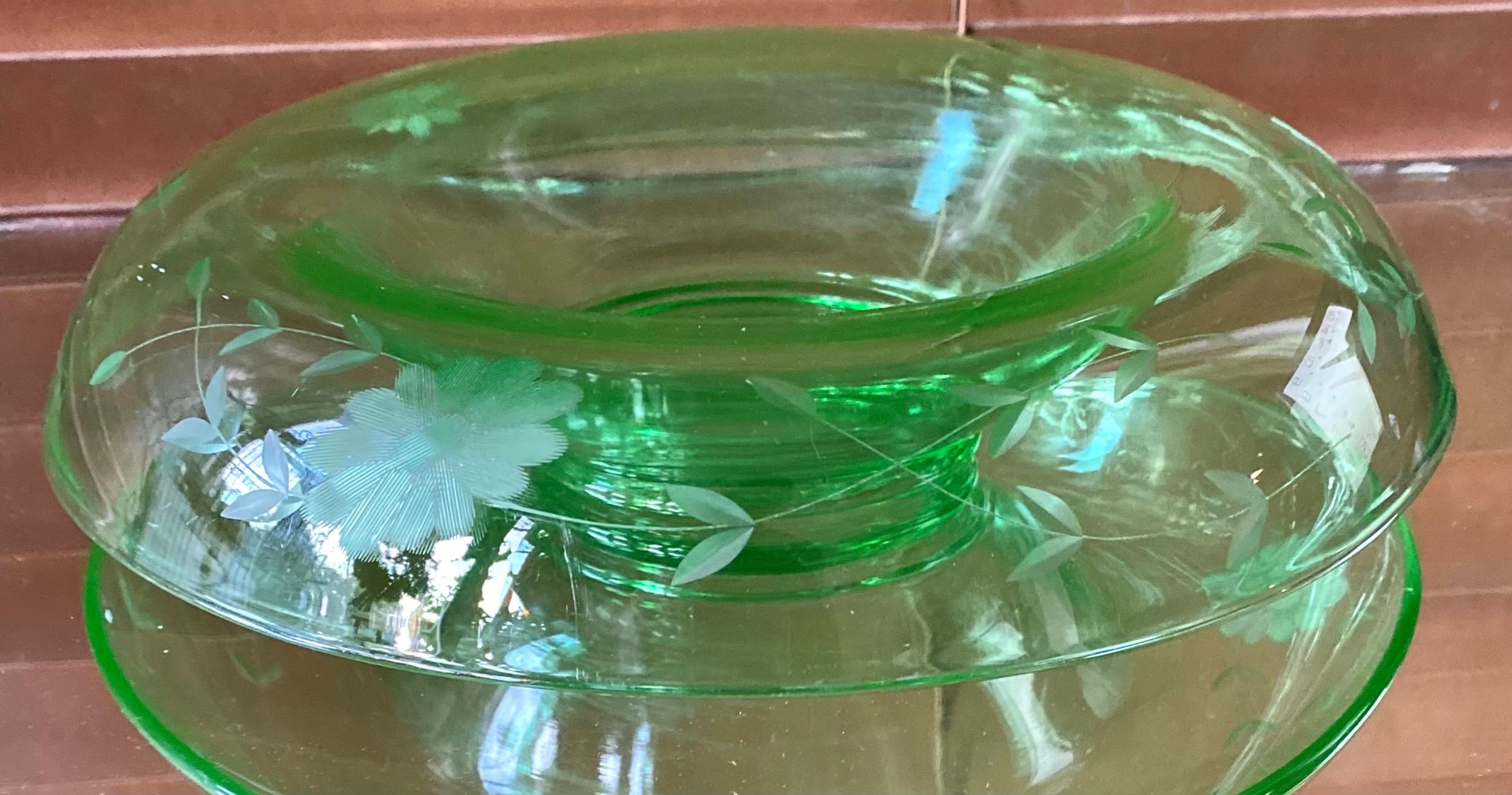 Antique Floral Etched Uranium Glass Console Bowl 8