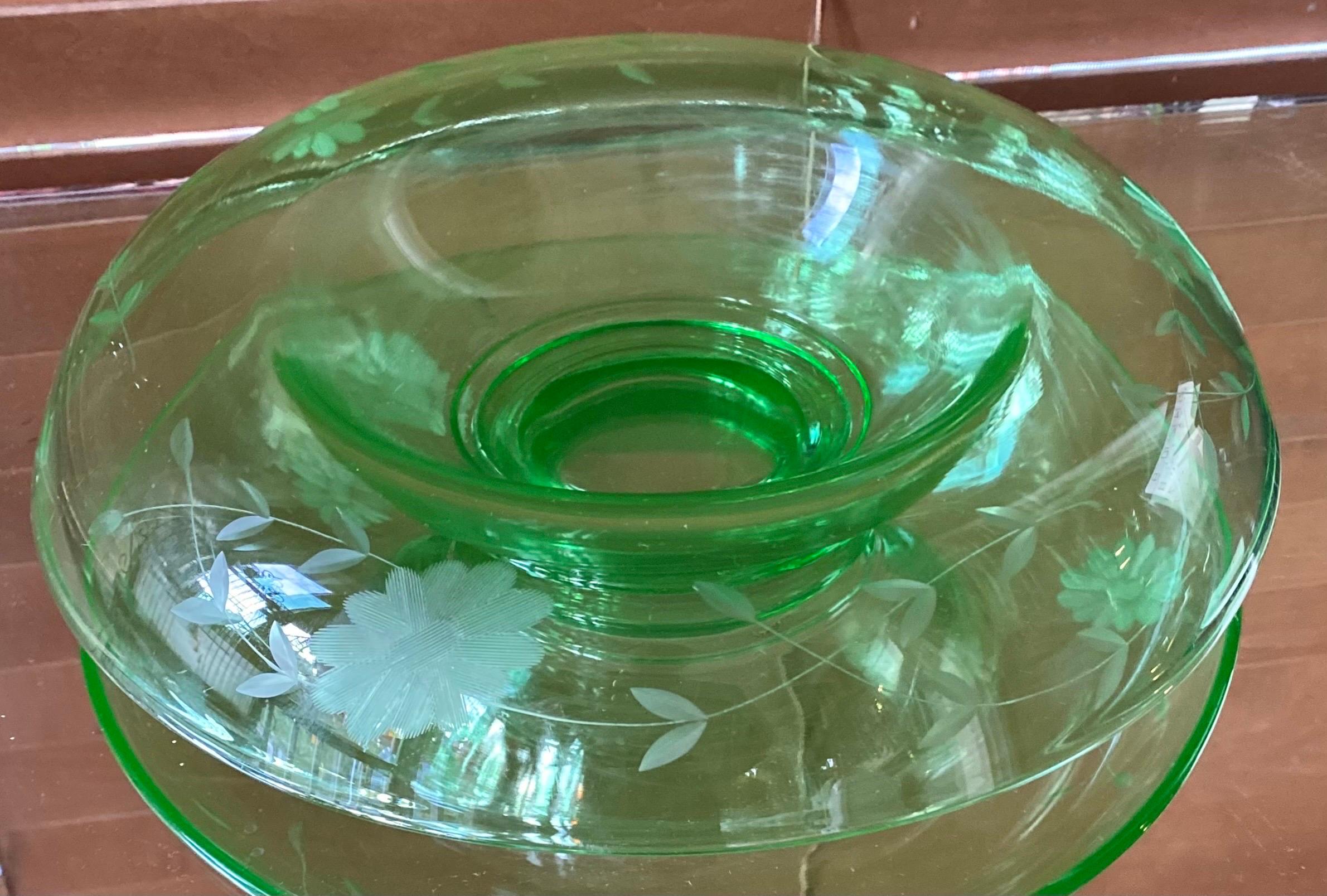 Antique Floral Etched Uranium Glass Console Bowl 9