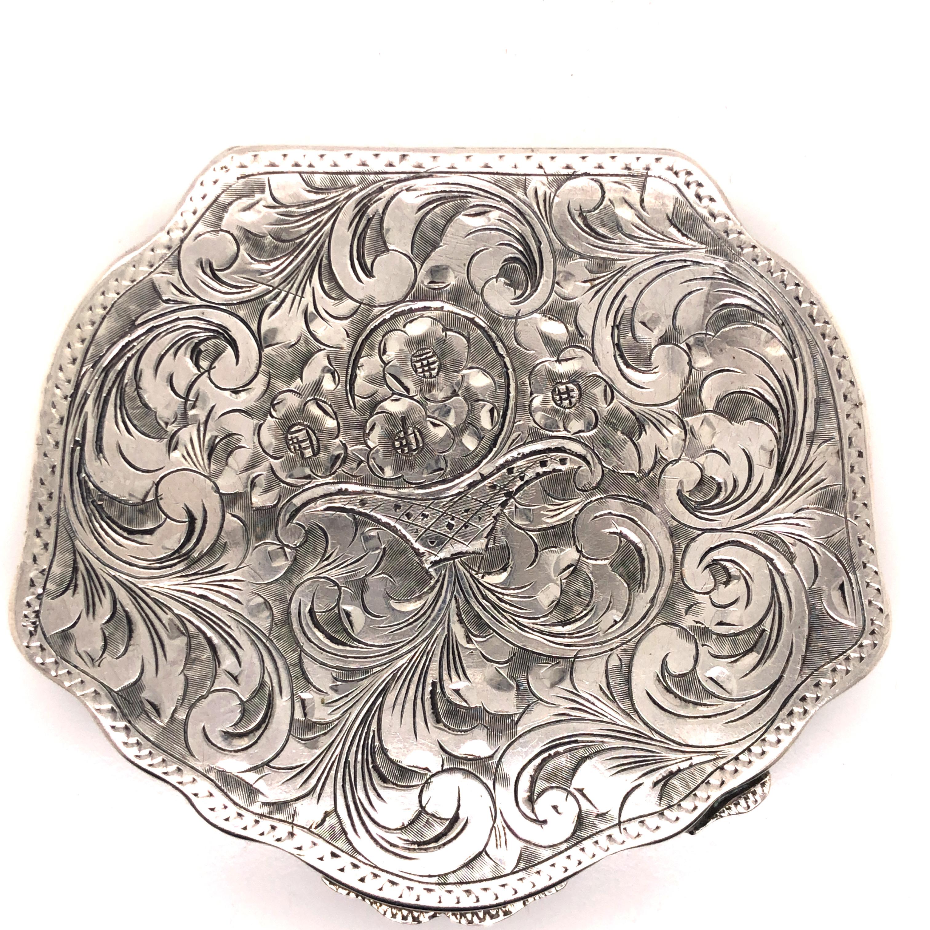 Antique Floral Flower Basket Engraved Silver Compact 2