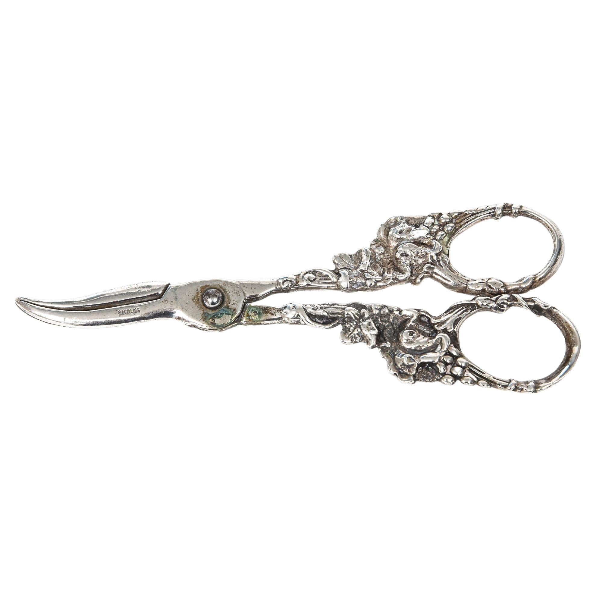 Antique Floral Grape and Vine Sterling Silver Grape Shears Scissors For Sale