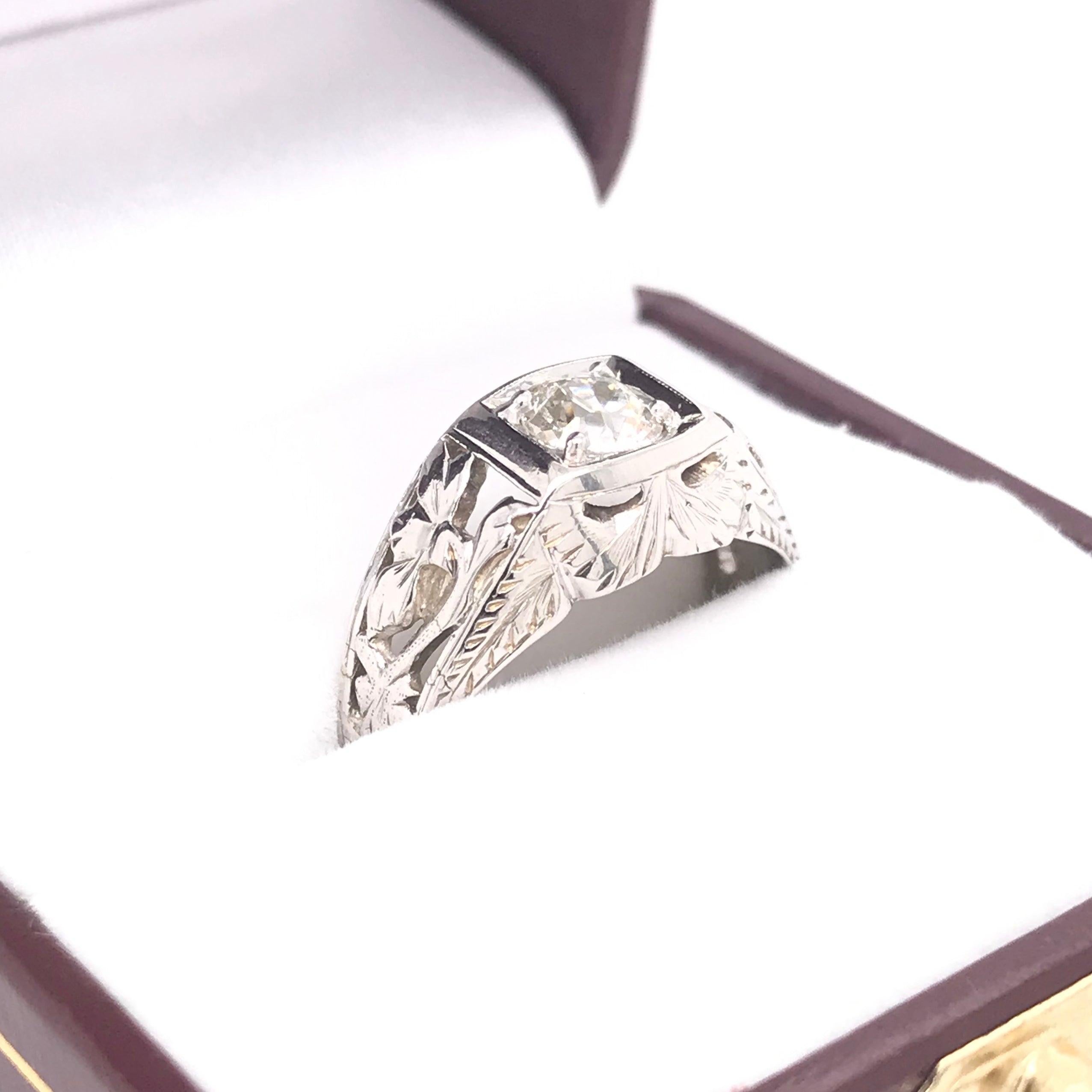 Antique Floral Motif Diamond Ring For Sale 2