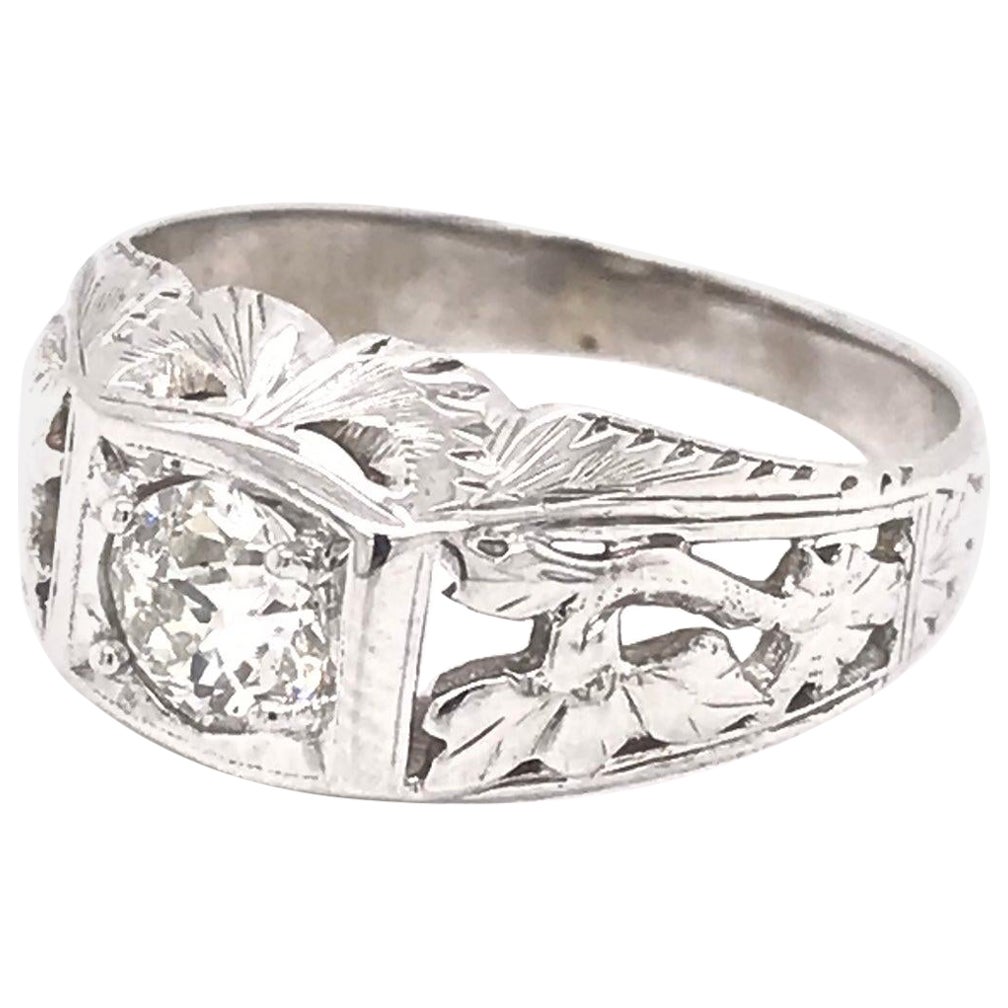 Anillo Antiguo de Diamantes con Motivo Floral en venta