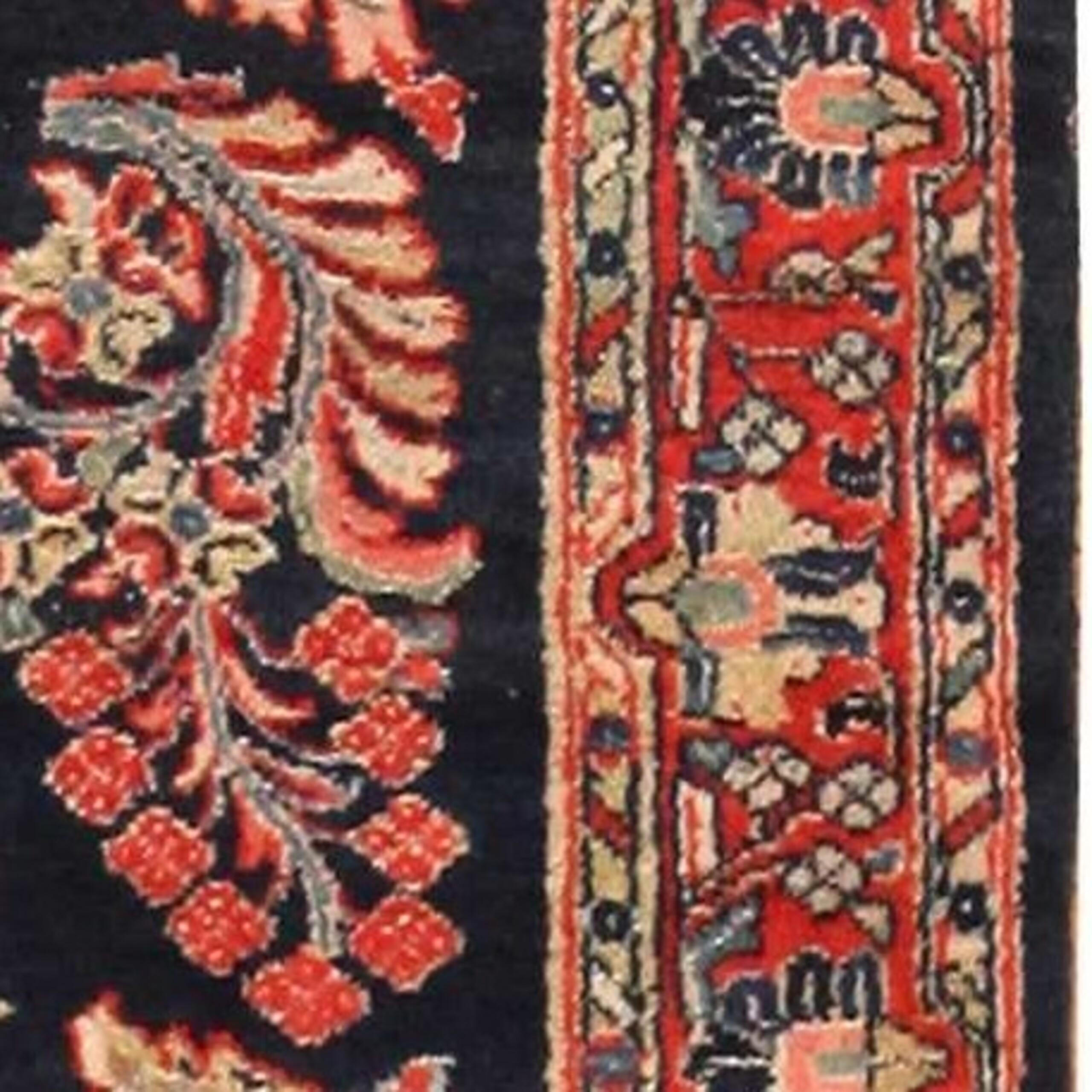 Antiker persischer Sarouk- Flur-Läufer aus Sarouk. 3 ft x 11 ft 2 in im Angebot 1