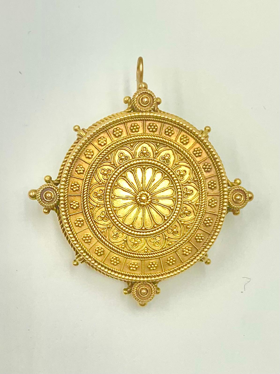 Antique Florentine Large Etruscan Revival 14K Yellow Gold Locket Pendant For Sale 1