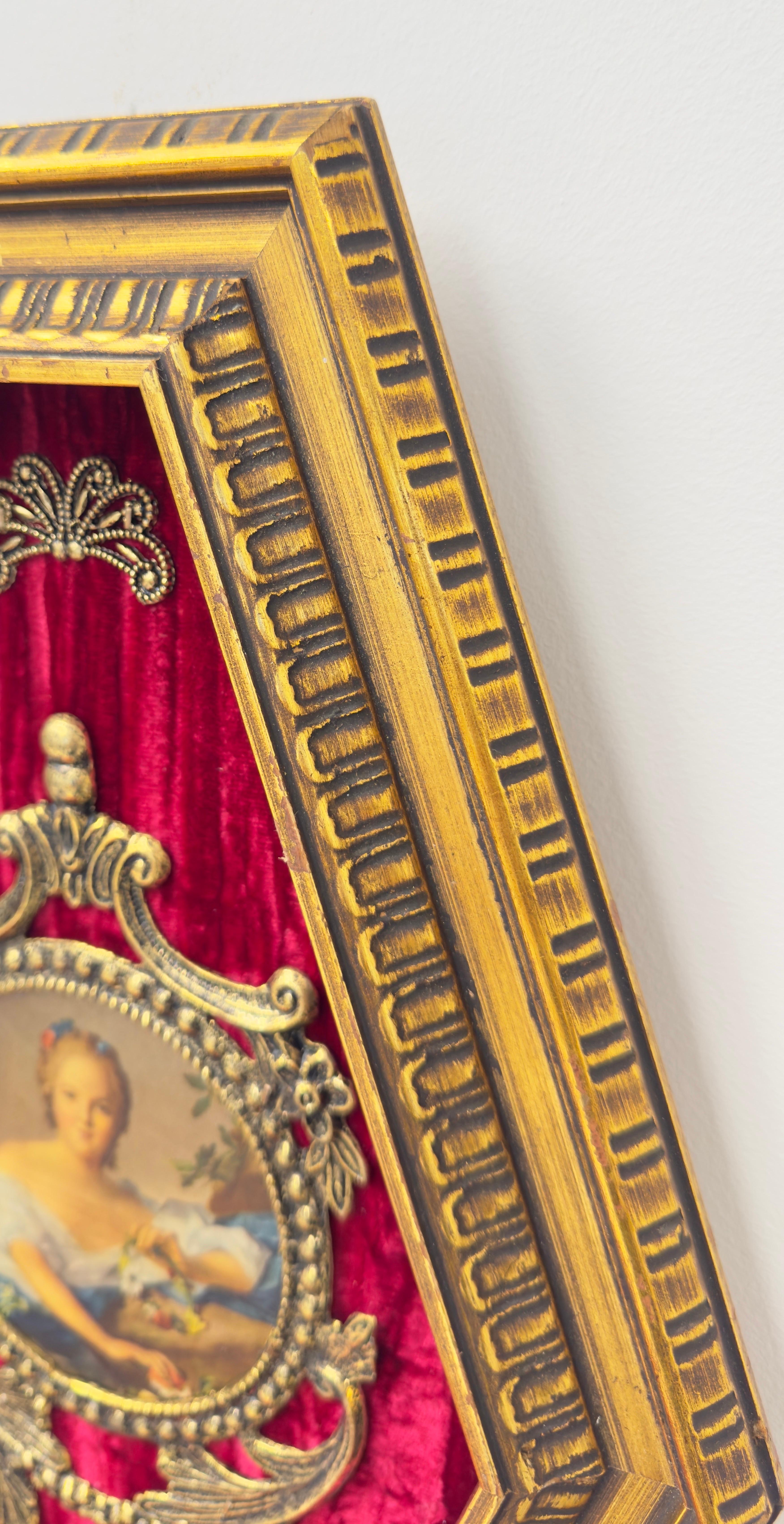 Antike Florentine Viktorianische Runde Dame Porträt Wandkunst auf Samt, Wandtafel (19. Jahrhundert)