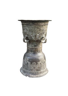 Antique Flores Moko Drum Pedestal Bronze with Natural Patina