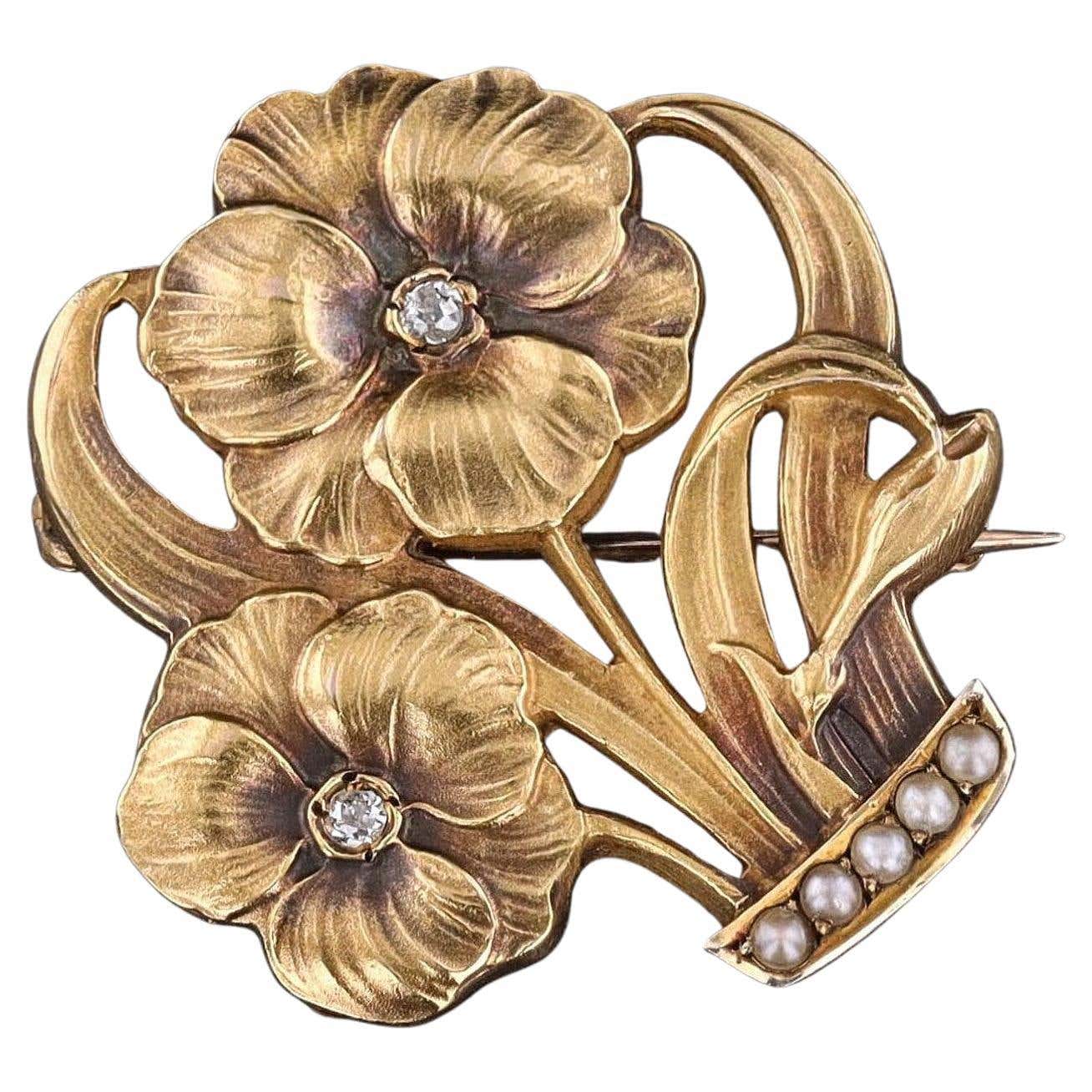 Basque Brooch Antique Flower Basket Brooch of 10k Gold For Sale at 1stDibs
