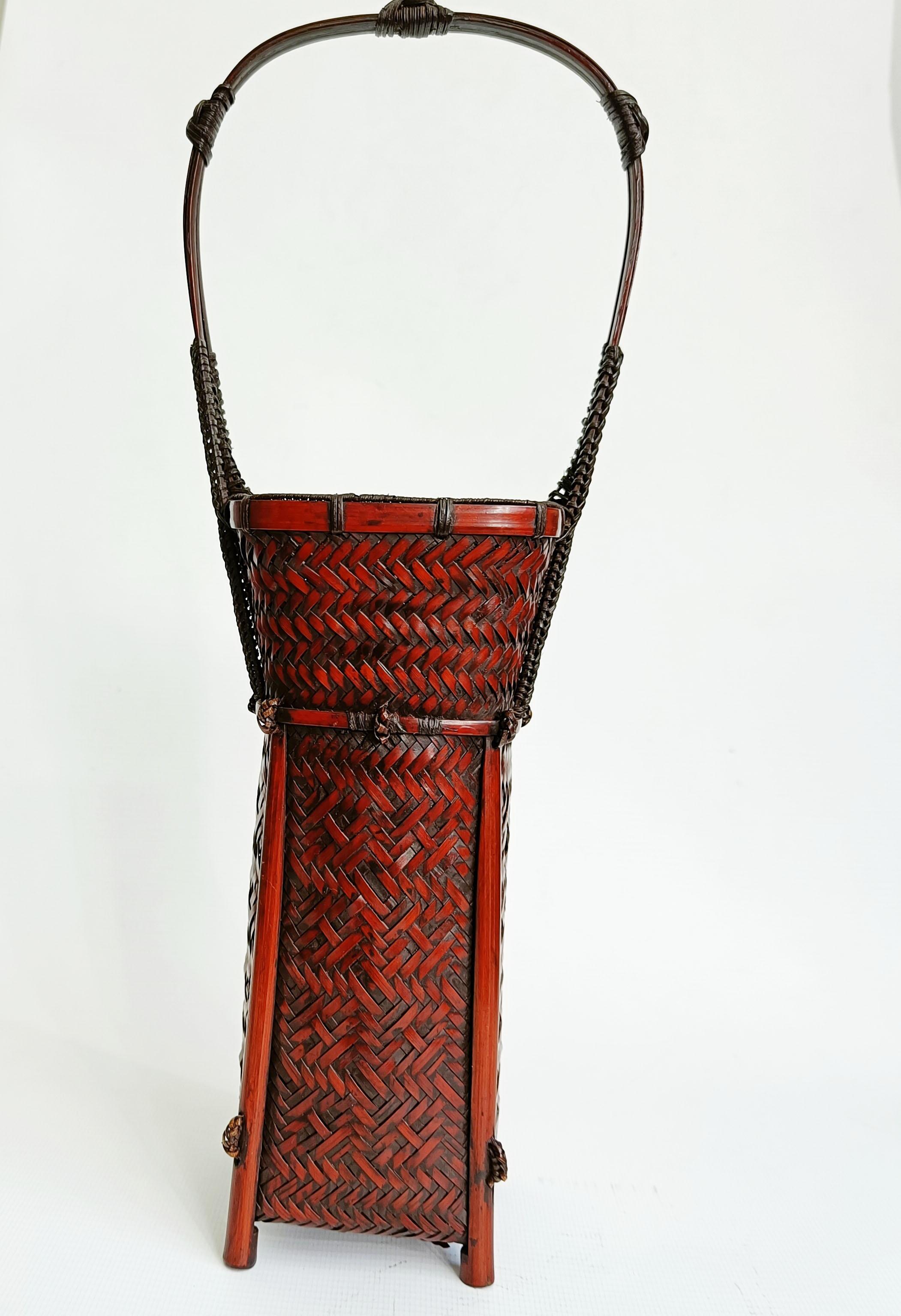 Carved Antique Flower basket Decorative Arts Interior design Asian Laos  中国古董 For Sale
