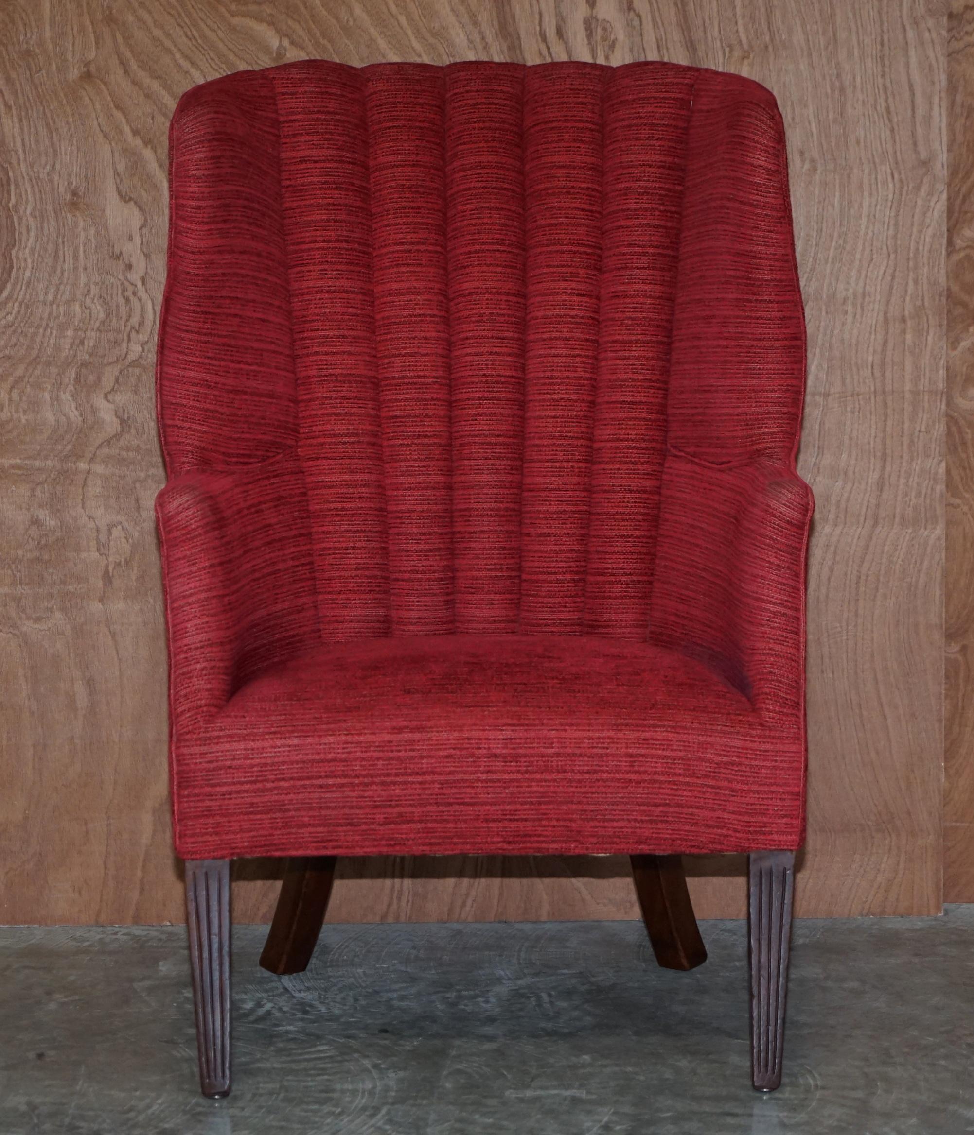 We are delighted to offer for sale this stunning early Victorian Porters barrel back armchair with fluted back 

This chair a real tour de force, is has absolutely everything going for it, it has the original fluted back which is more comfortable