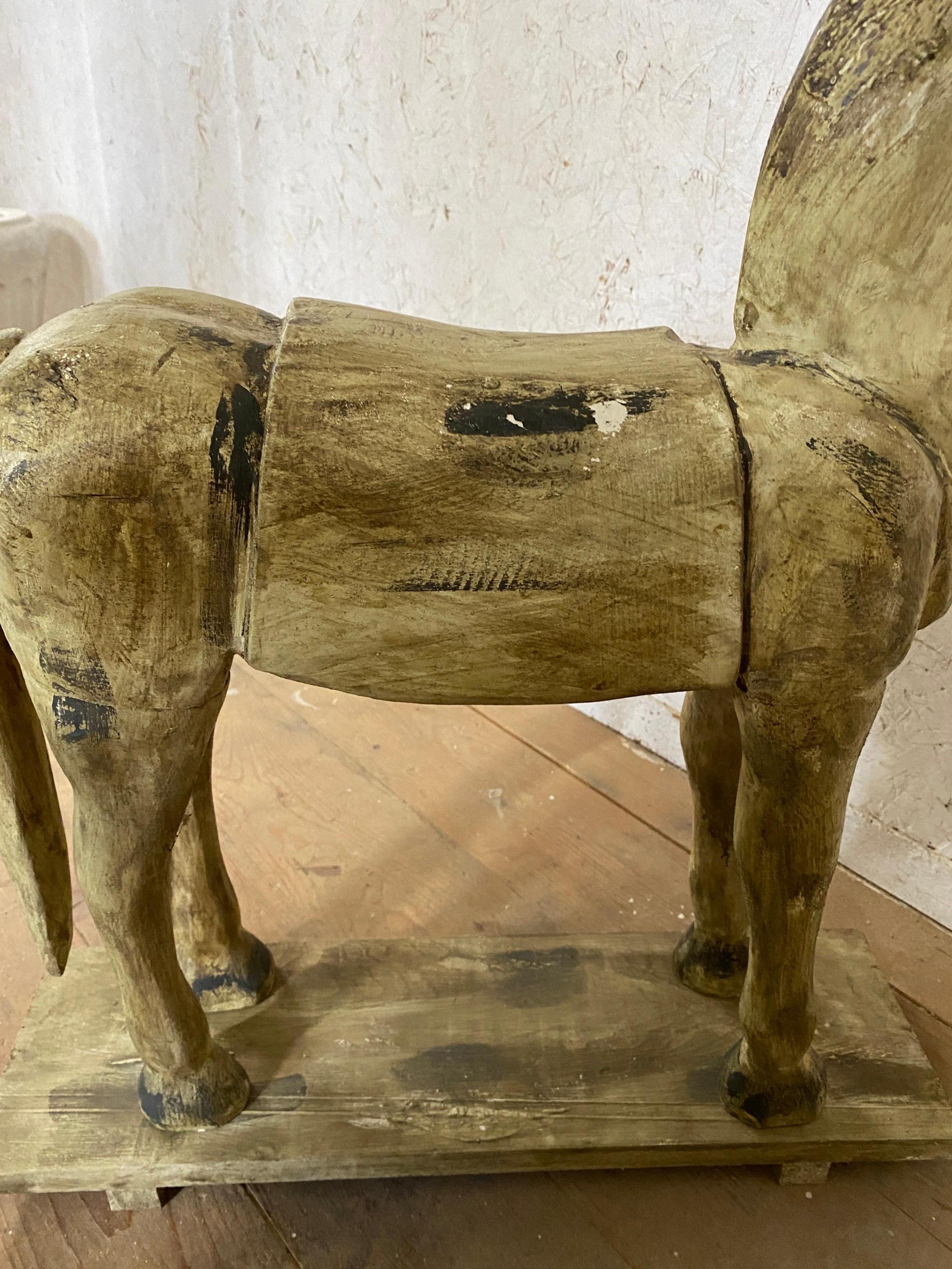 Antike Volkskunst Pferd-Skulptur im Zustand „Gut“ im Angebot in Sheffield, MA