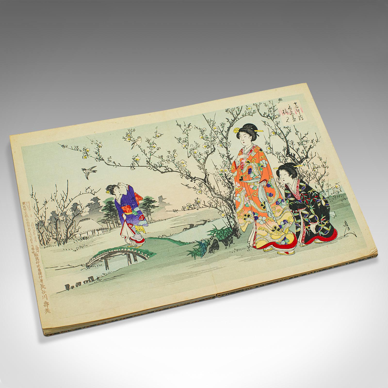 Paper Antique Fold-Out Illustrated Book, Japanese, Woodblock Print, Linen, Meiji, 1900 For Sale
