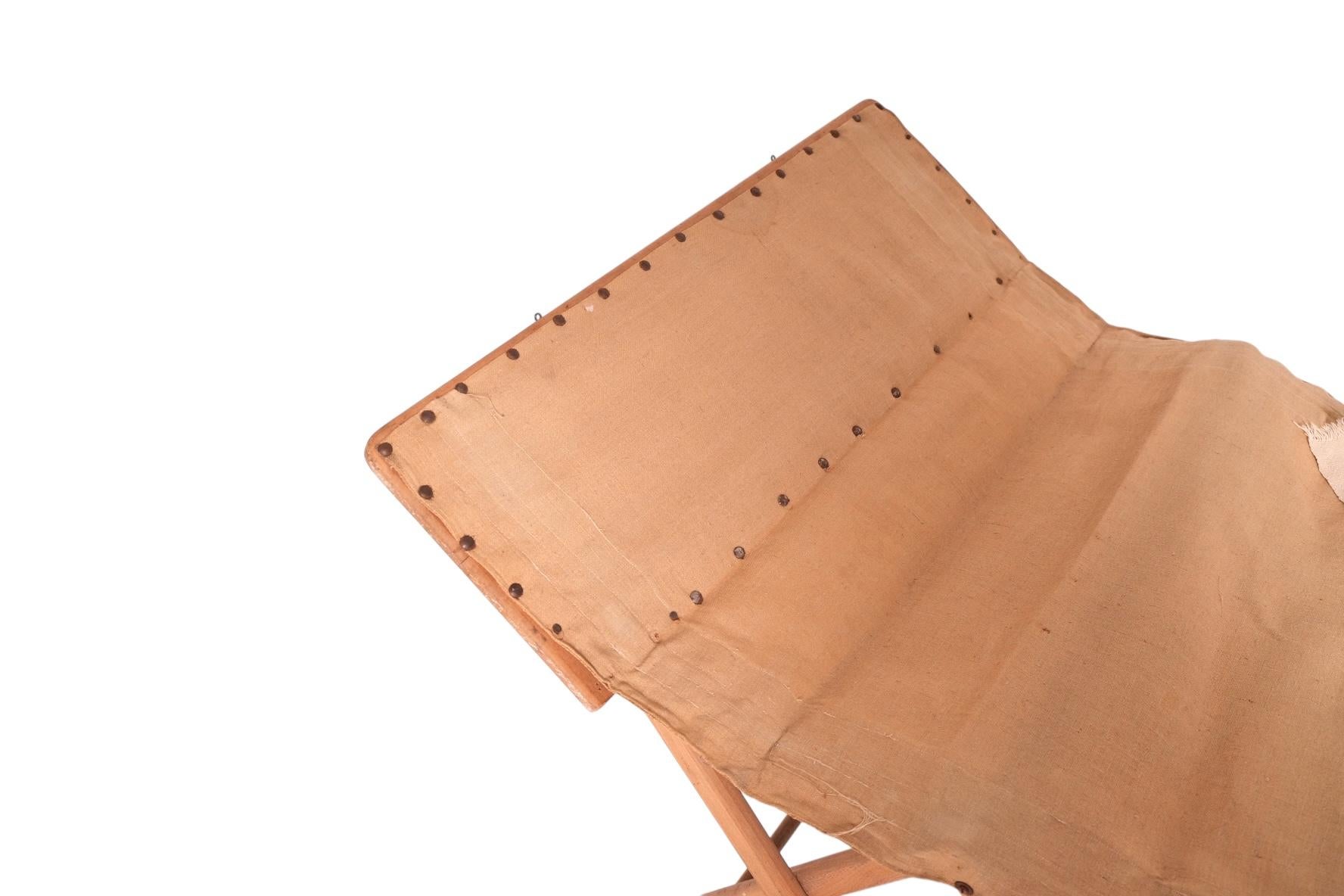 Antique Folding Campaign Bed and Convertible Side Table in Oak and Canvas For Sale 15