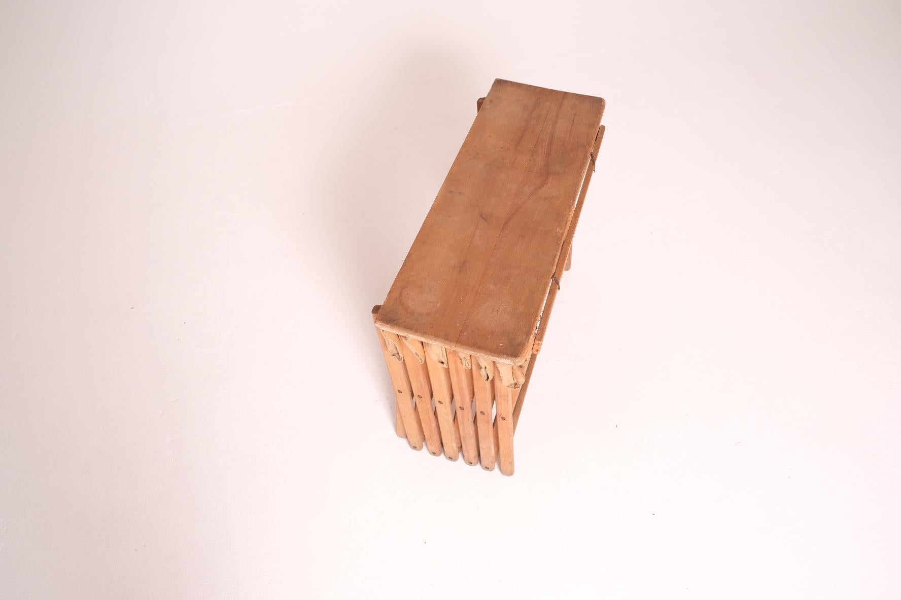 19th Century Antique Folding Campaign Bed and Convertible Side Table in Oak and Canvas For Sale