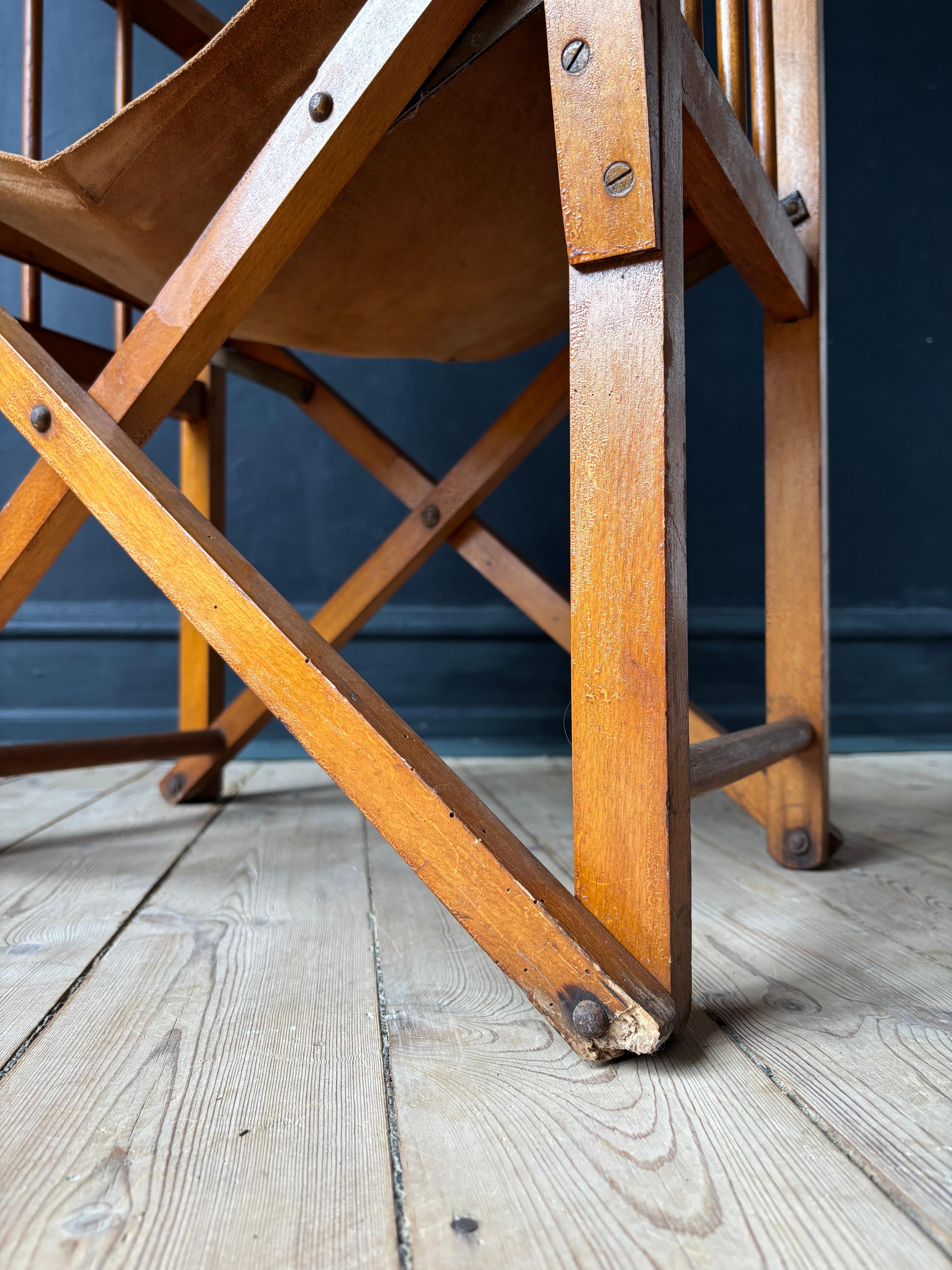 Antique Folding Leather, Wood Safari Colonial Style Director's Chair, 1930s For Sale 4