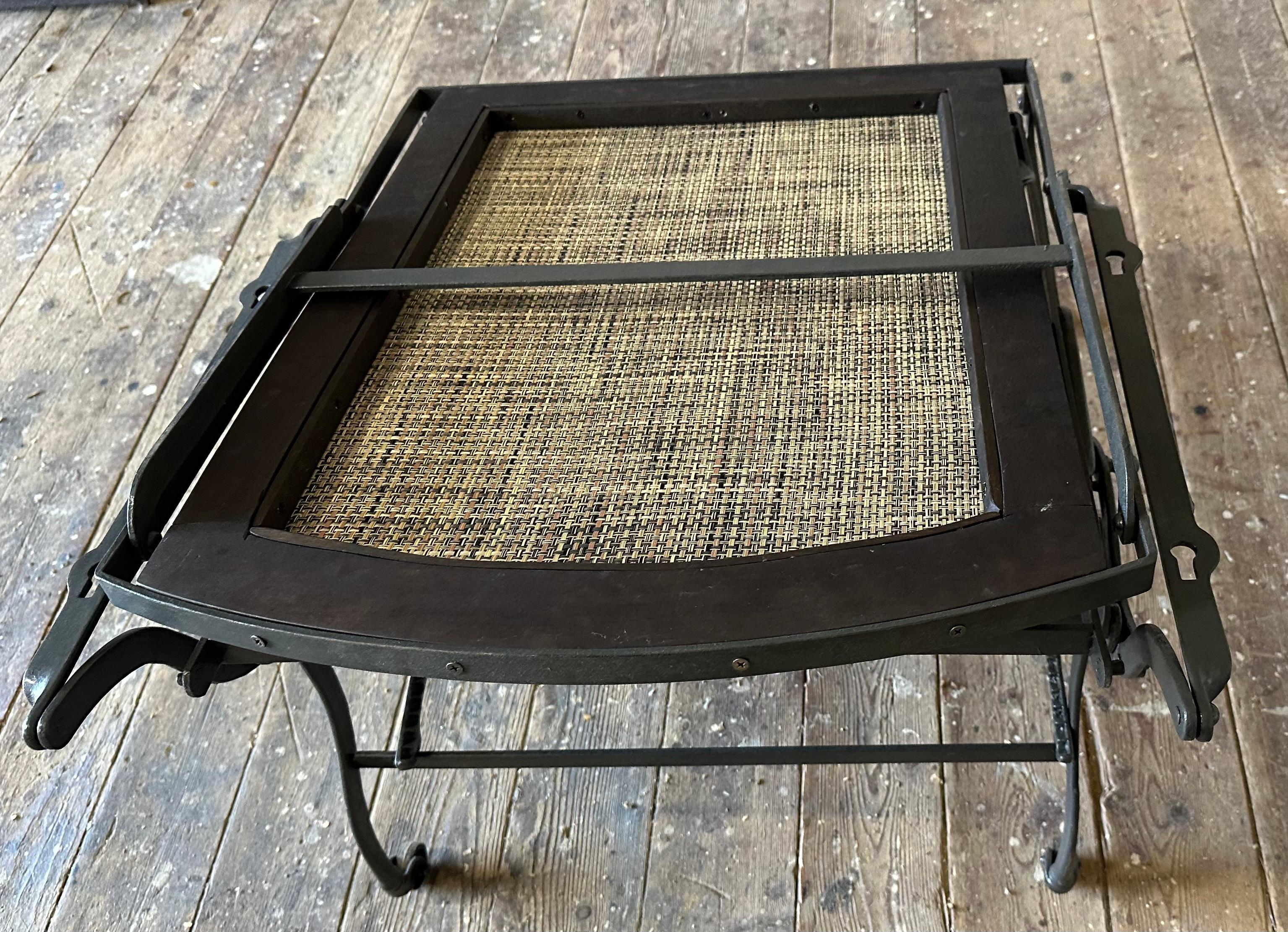 Antique Folding Lounging Deck Chair For Sale 4