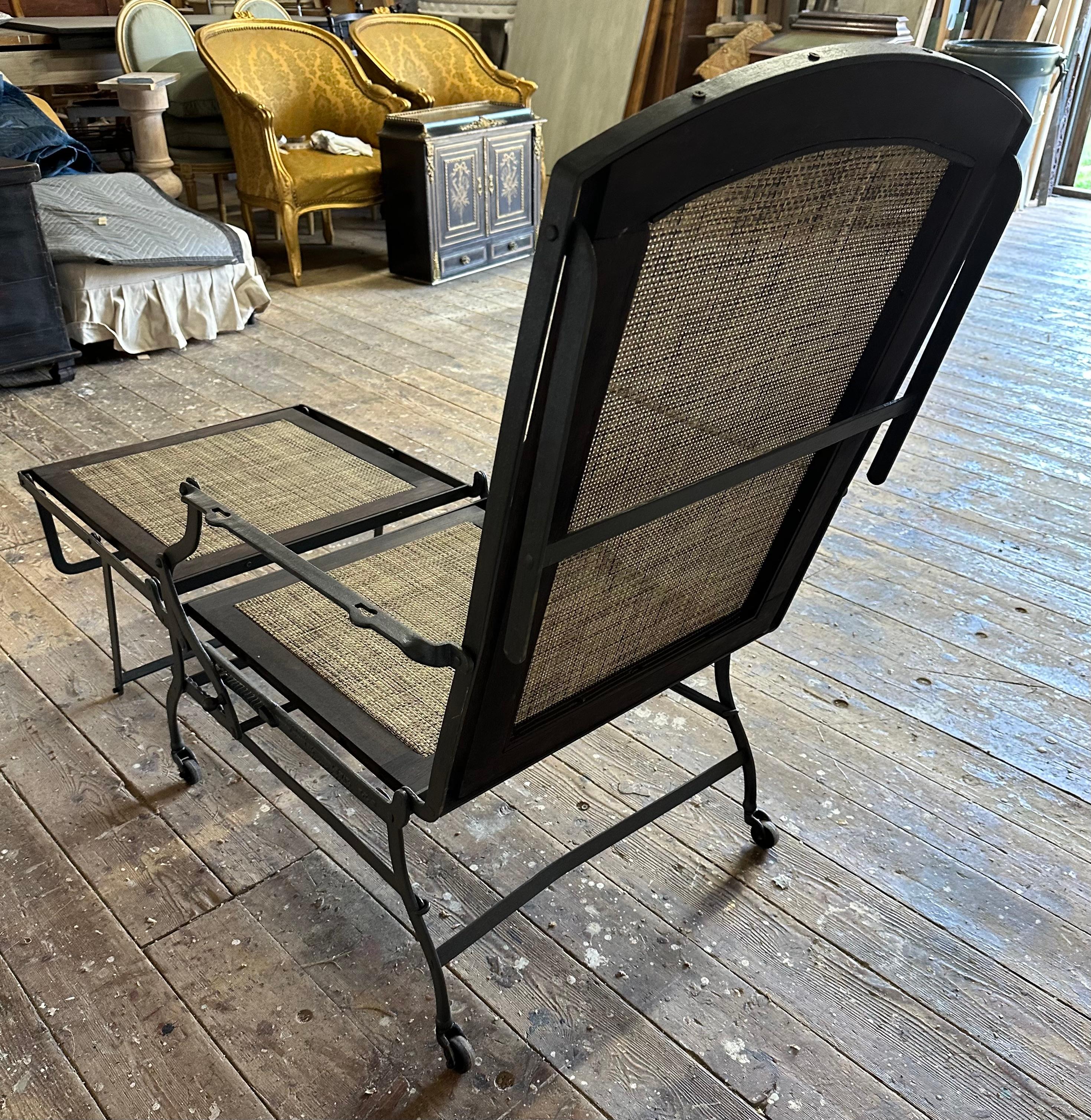 Antique Folding Lounging Deck Chair For Sale 8