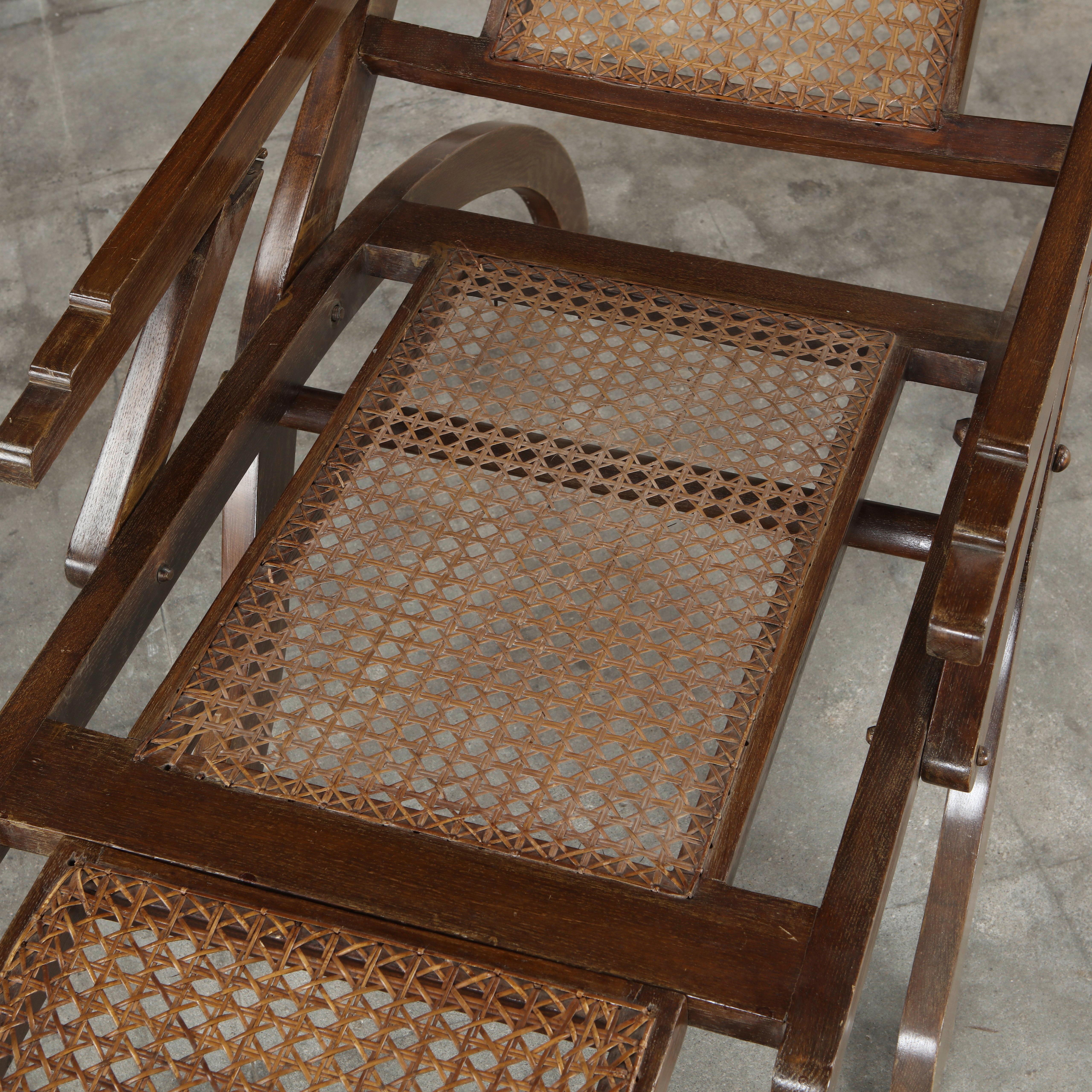 Antique Folding Luxury Wood Steamer Deck Chair, 1890s im Angebot 3