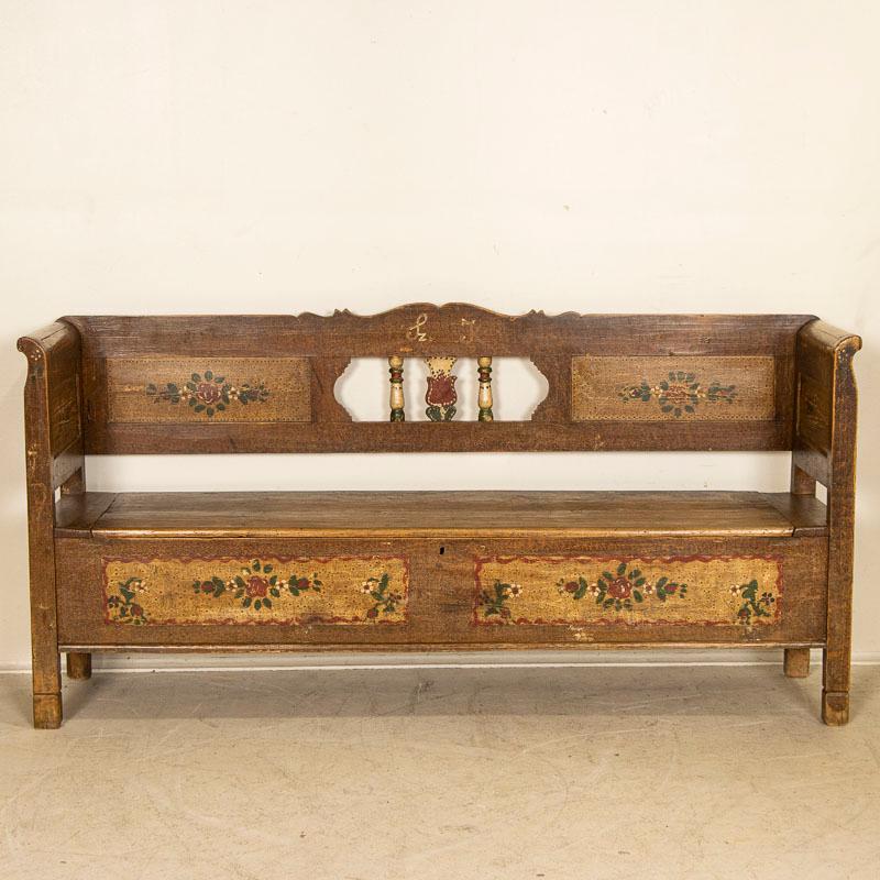 Antique Folk Art Brown and Earth-Toned Painted Storage Bench In Good Condition In Round Top, TX