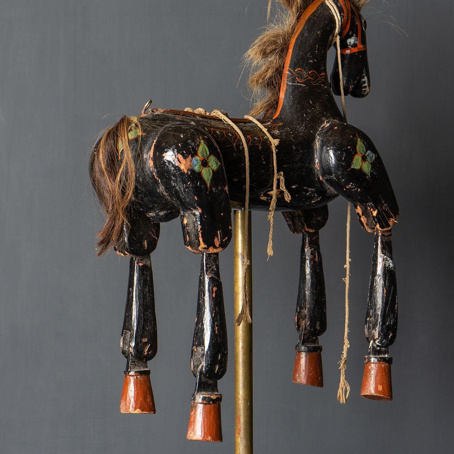 Antique Folk Art Carved And Painted Articulated Horse Puppet In Good Condition In Bristol, GB