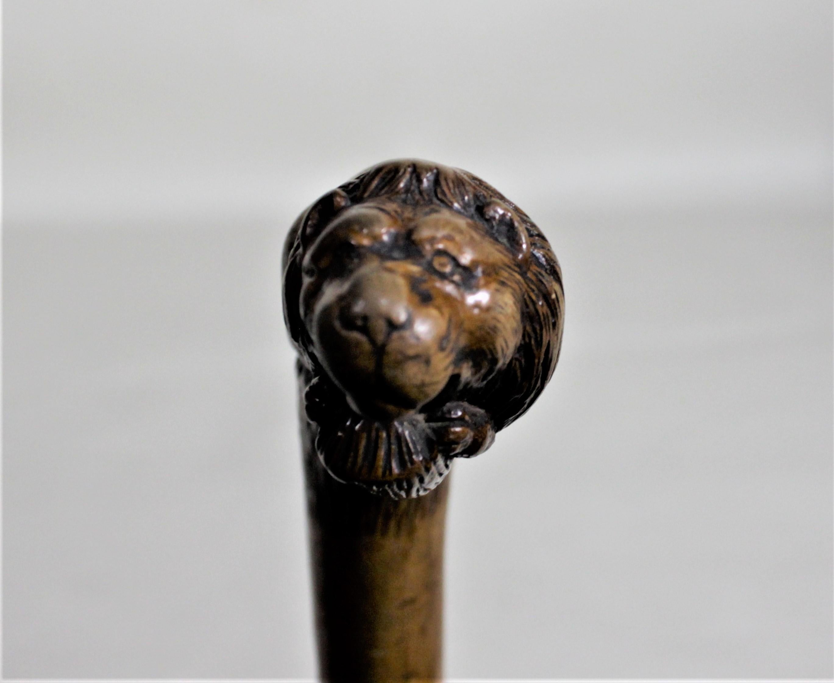 Edwardian Antique Folk Art Hand Carved Figural Seated Lion Handled Cane or Walking Stick