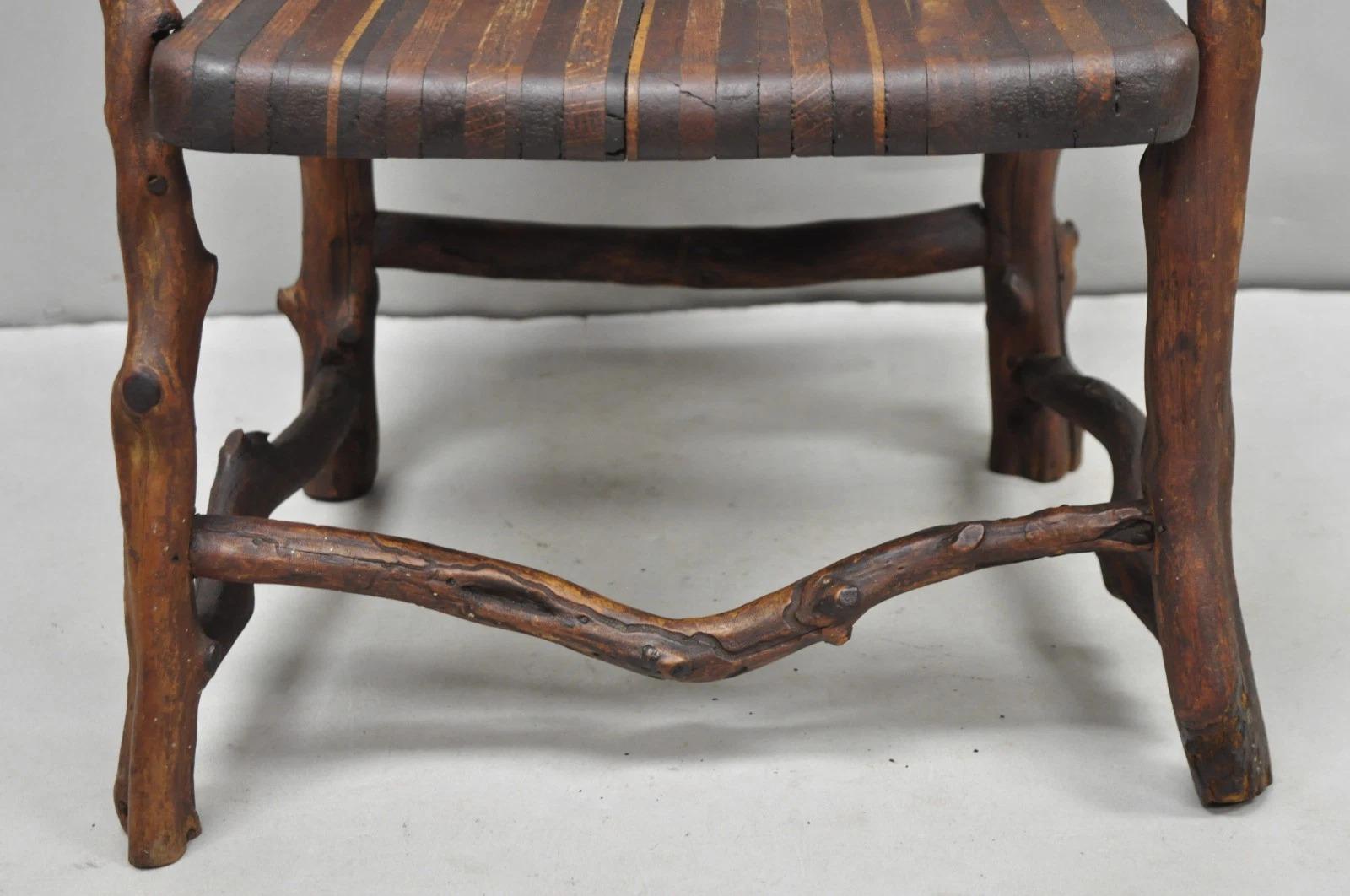 Antique Folk Art Handmade Wooden Twig Branch Adirondack Small Childs Chair im Angebot 8