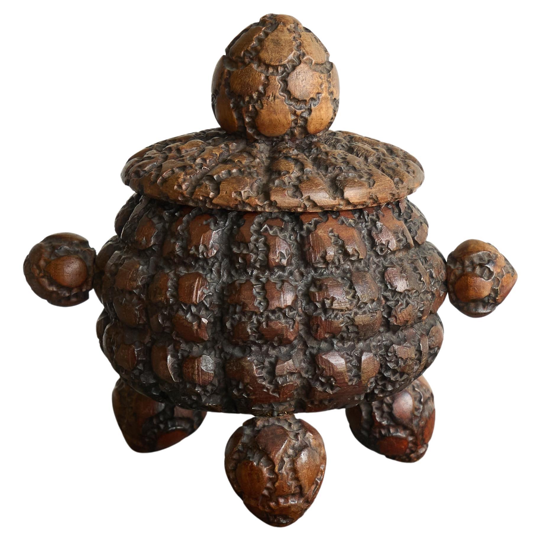 Antique Folk Art Lidded Pot in Carved Wood Early 20th Century For Sale