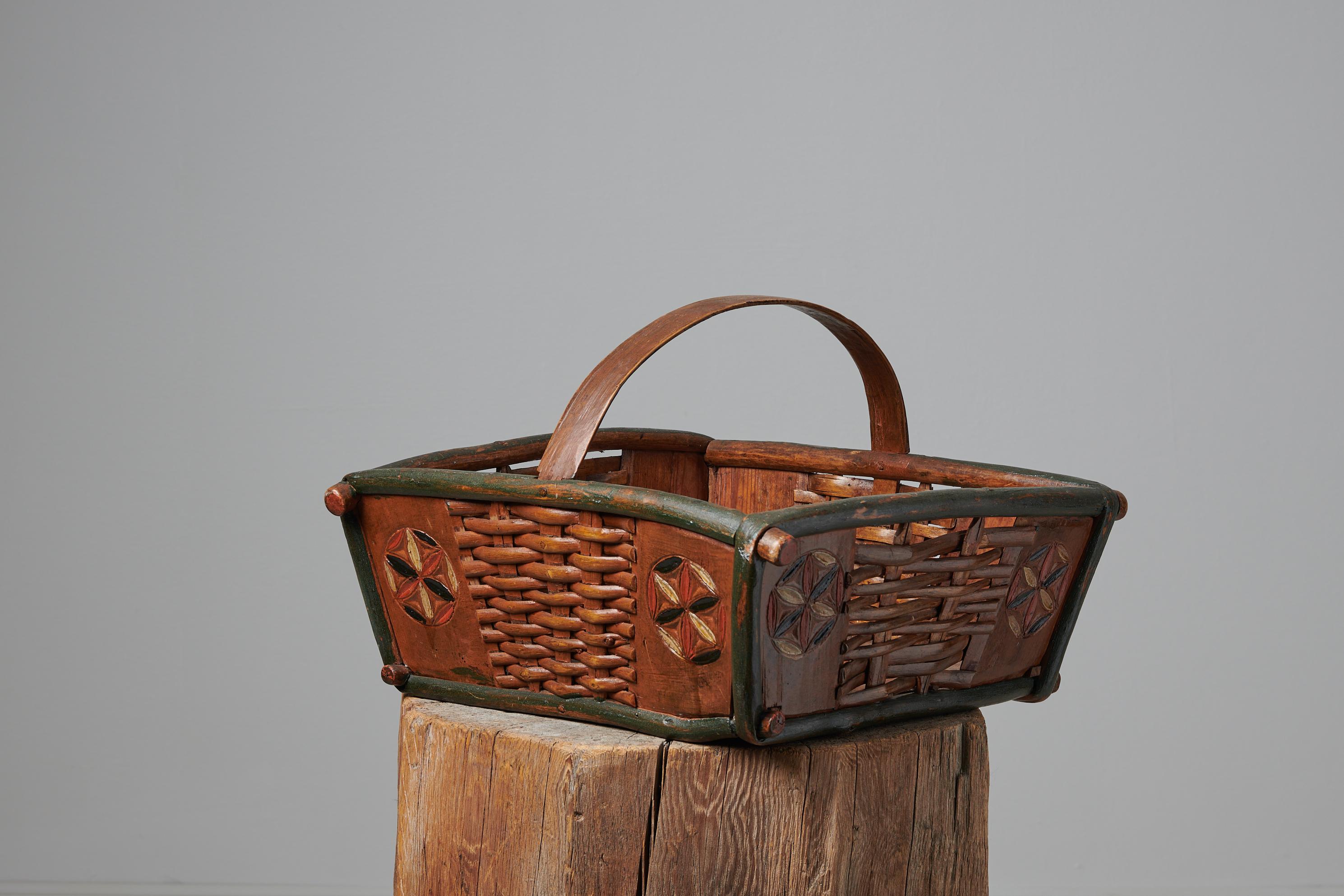 Hand-Crafted Antique Folk Art Northern Swedish Handmade Basket For Sale