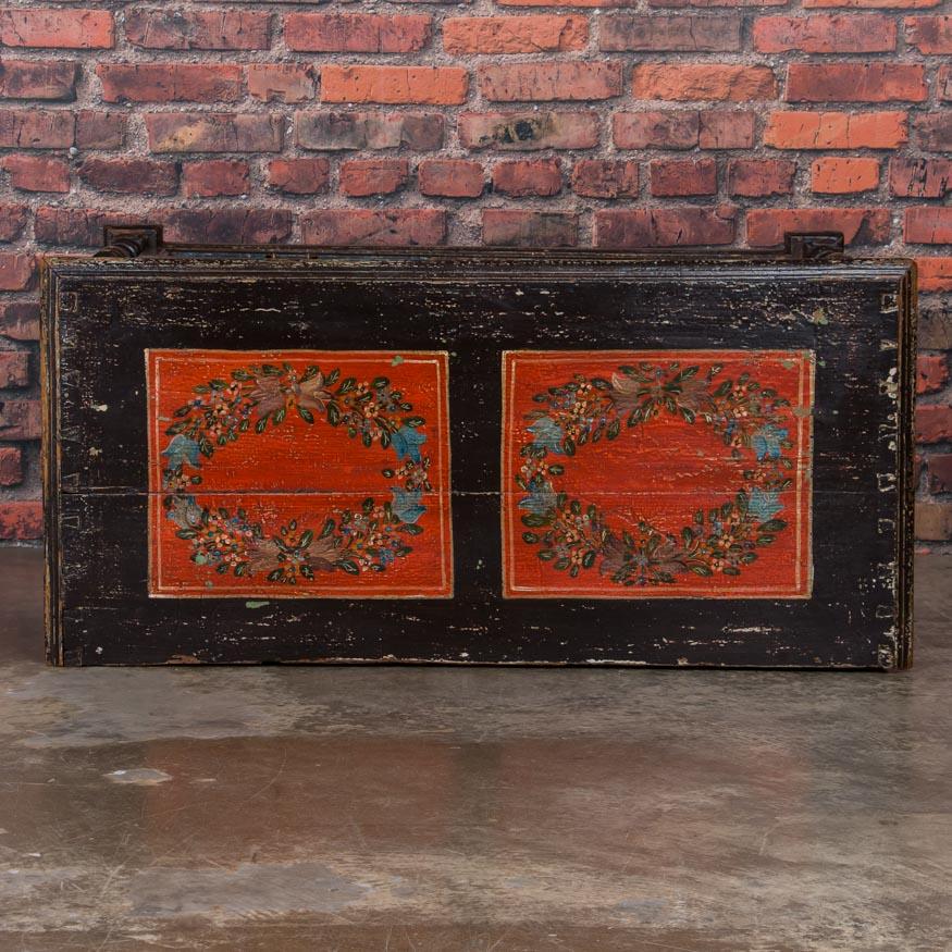 Antique Folk Art Painted Chest of Drawers from Romania In Good Condition In Round Top, TX