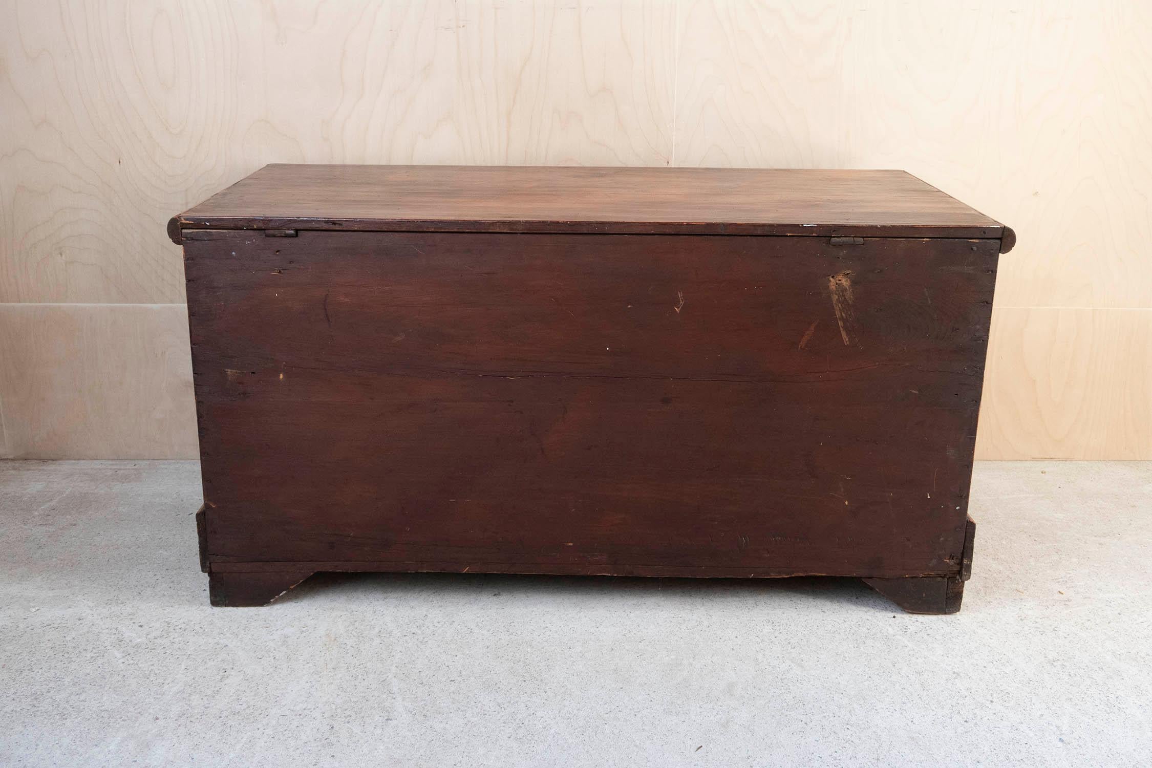 Antique Folk Art Painted Pine Blanket Chest, English, 19th Century For Sale 3