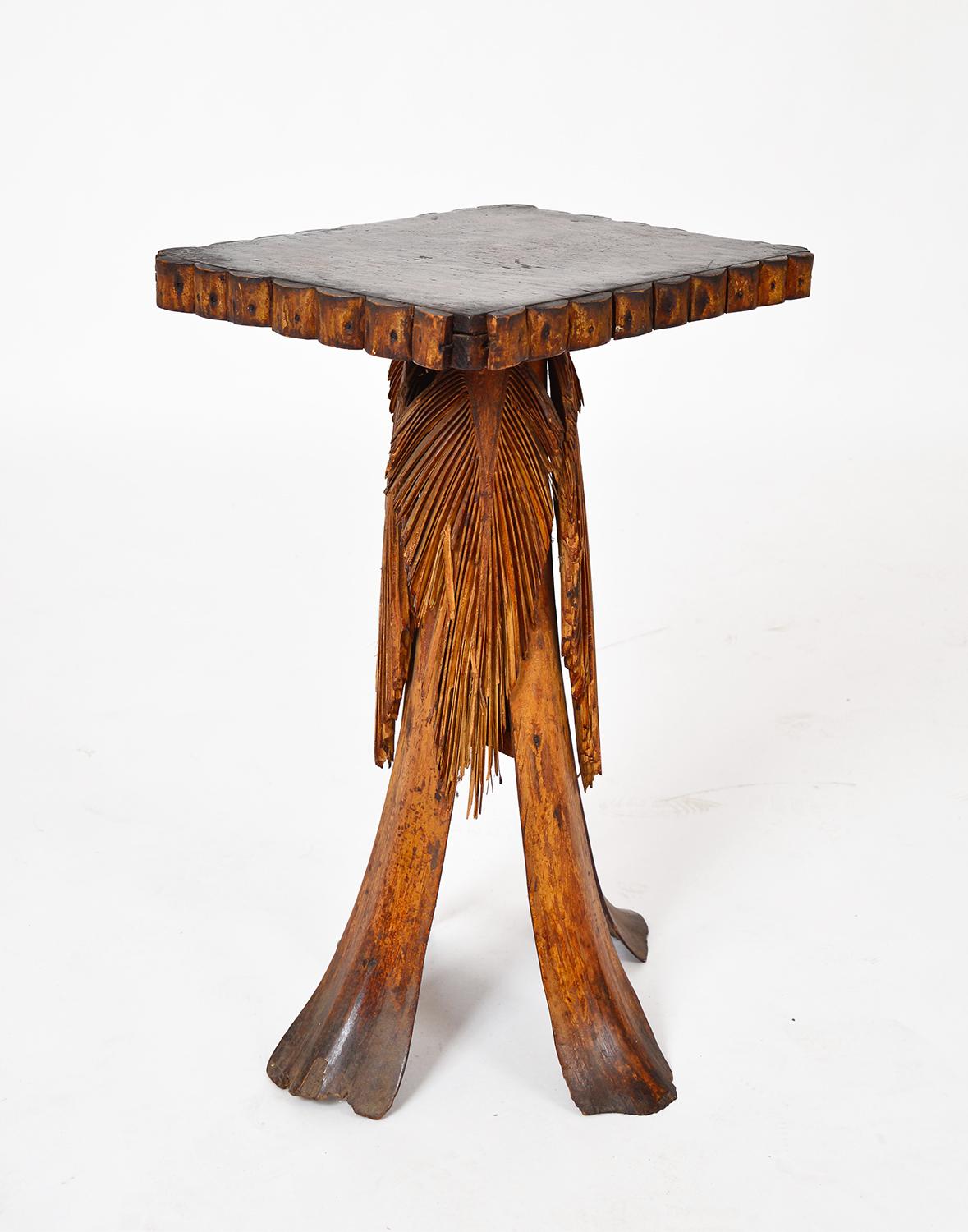 Antique Folk Art Palm Frond Wood Occasional Table Tramp Art Tiki Decorative In Good Condition In Sherborne, Dorset