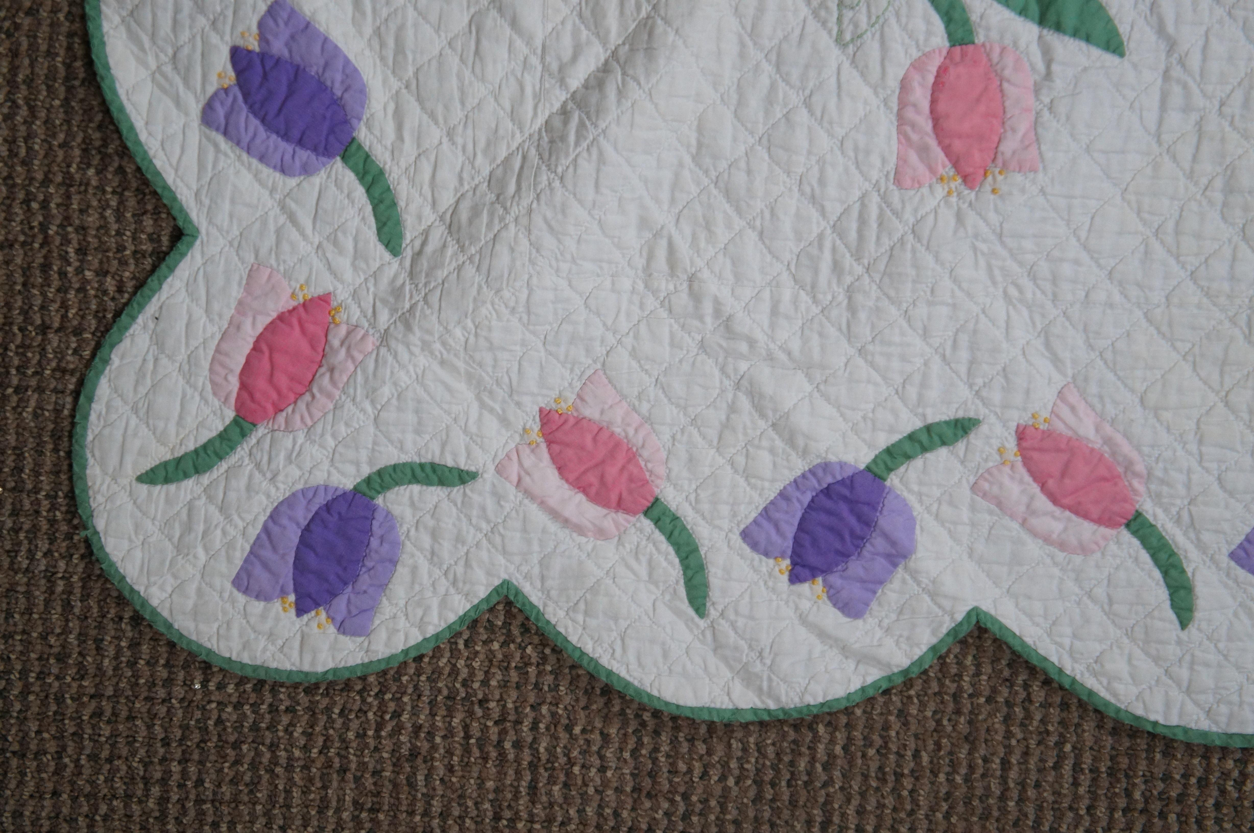 Antique Folk Art Stitched Tulip Flower Baskets Applique Quilt Blanket For Sale 4