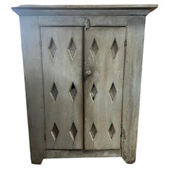 Antiker Volkskunst-Schrank aus Holz, Safe Cabinet 