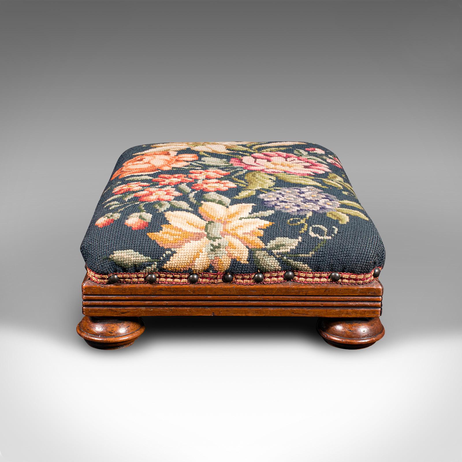 Antique Footstool, English, Needlepoint, Fireside Footrest, Stool, Victorian In Good Condition For Sale In Hele, Devon, GB