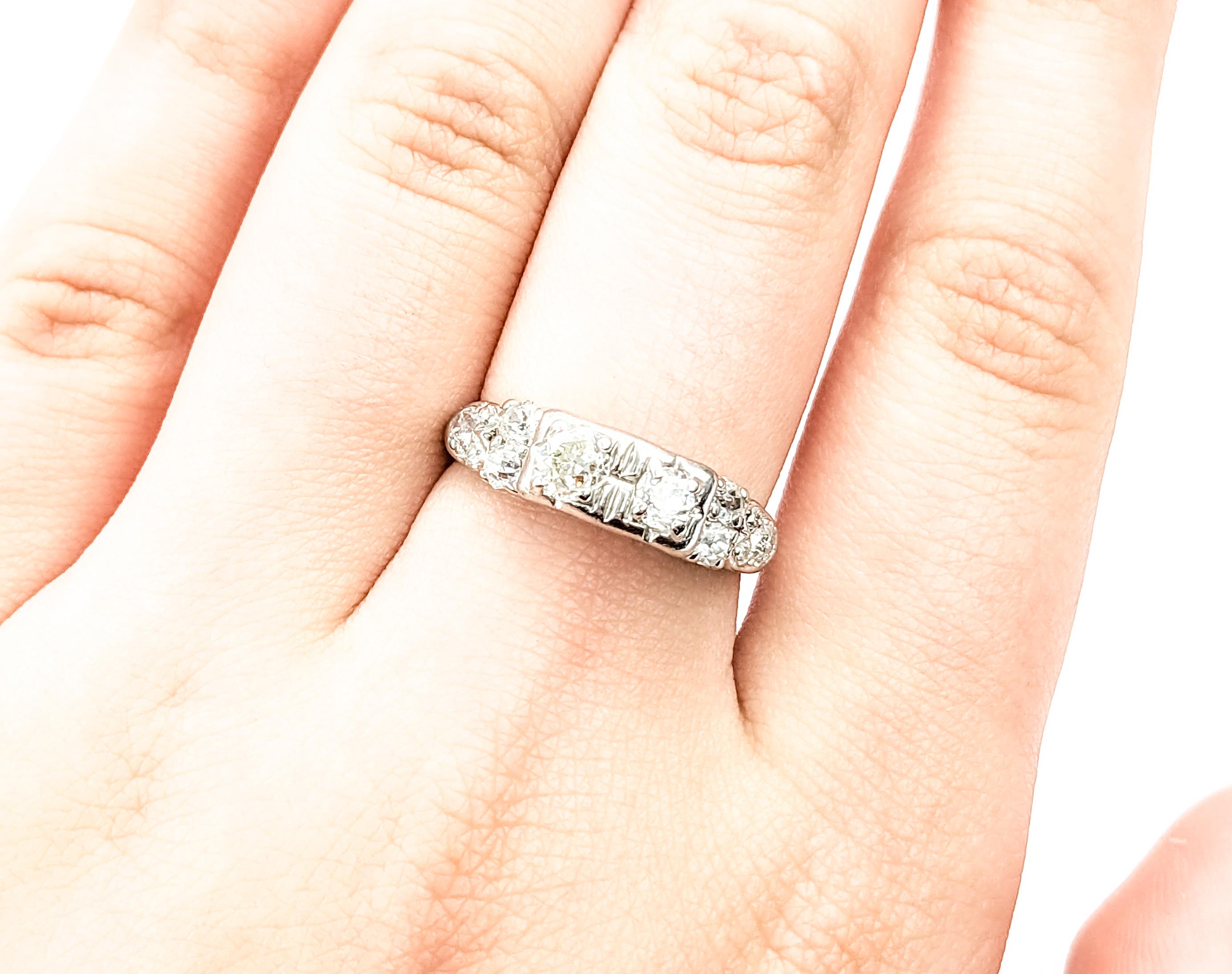 Old European Cut 1.07ctw Antique Diamond Ring In White Gold For Sale
