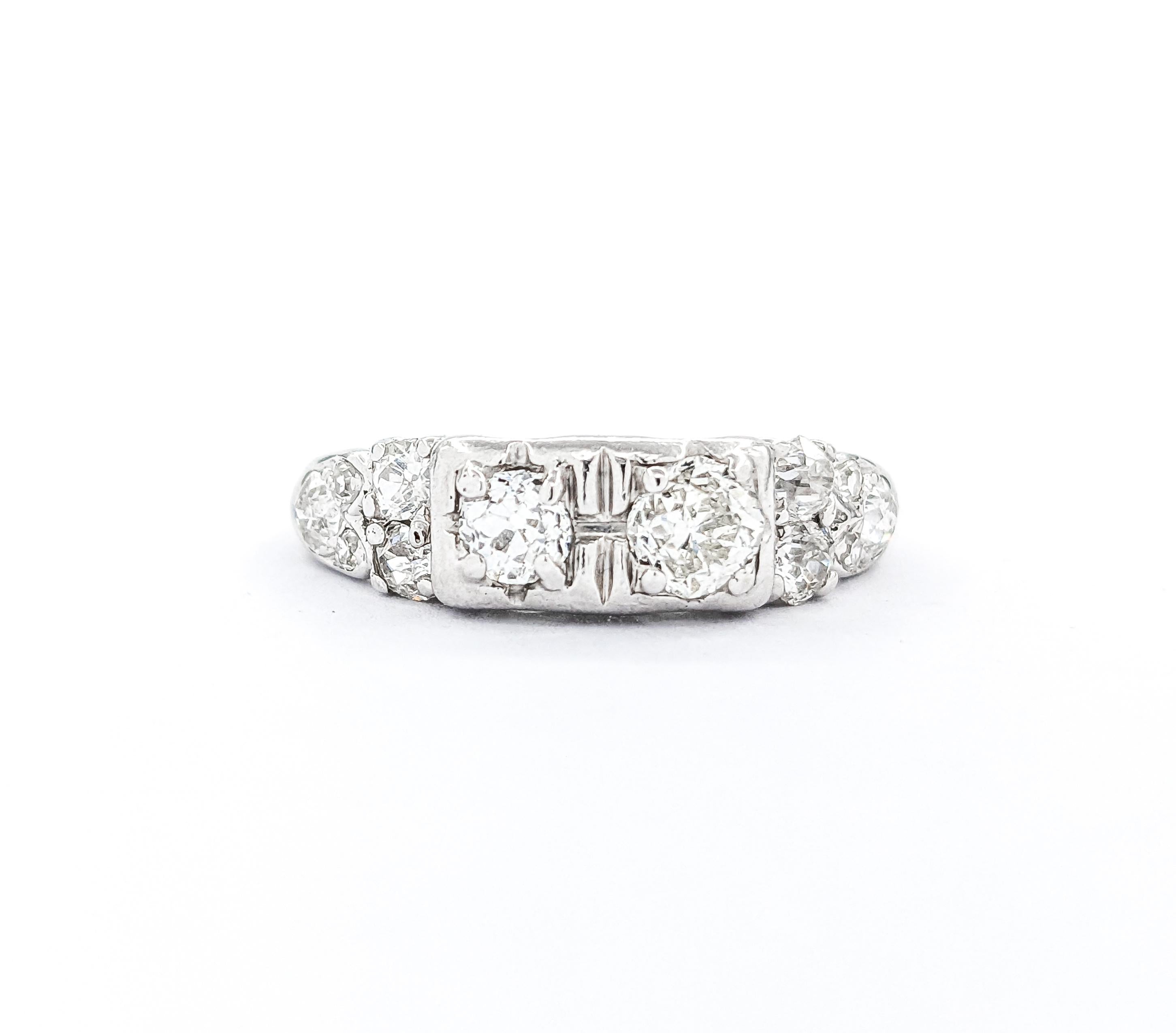 1.07ctw Antique Diamond Ring In White Gold For Sale 2