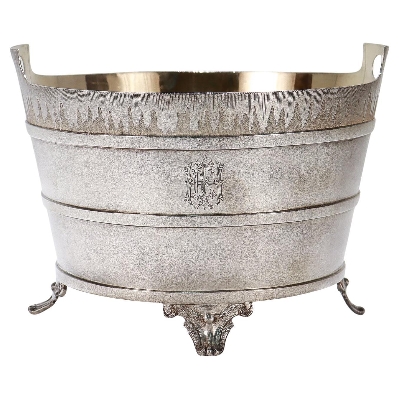 Antigua cubitera Ford & Tupper de plata de ley de la Edad Dorada con forma de barril en venta