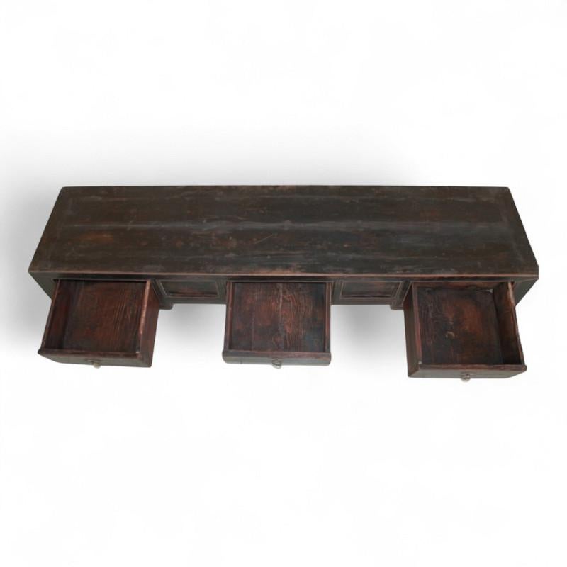 Buffet ancien à quatre portes en orme noirci, Shanxi, Chine, vers les années 1930 Bon état - En vente à Amsterdam, NL